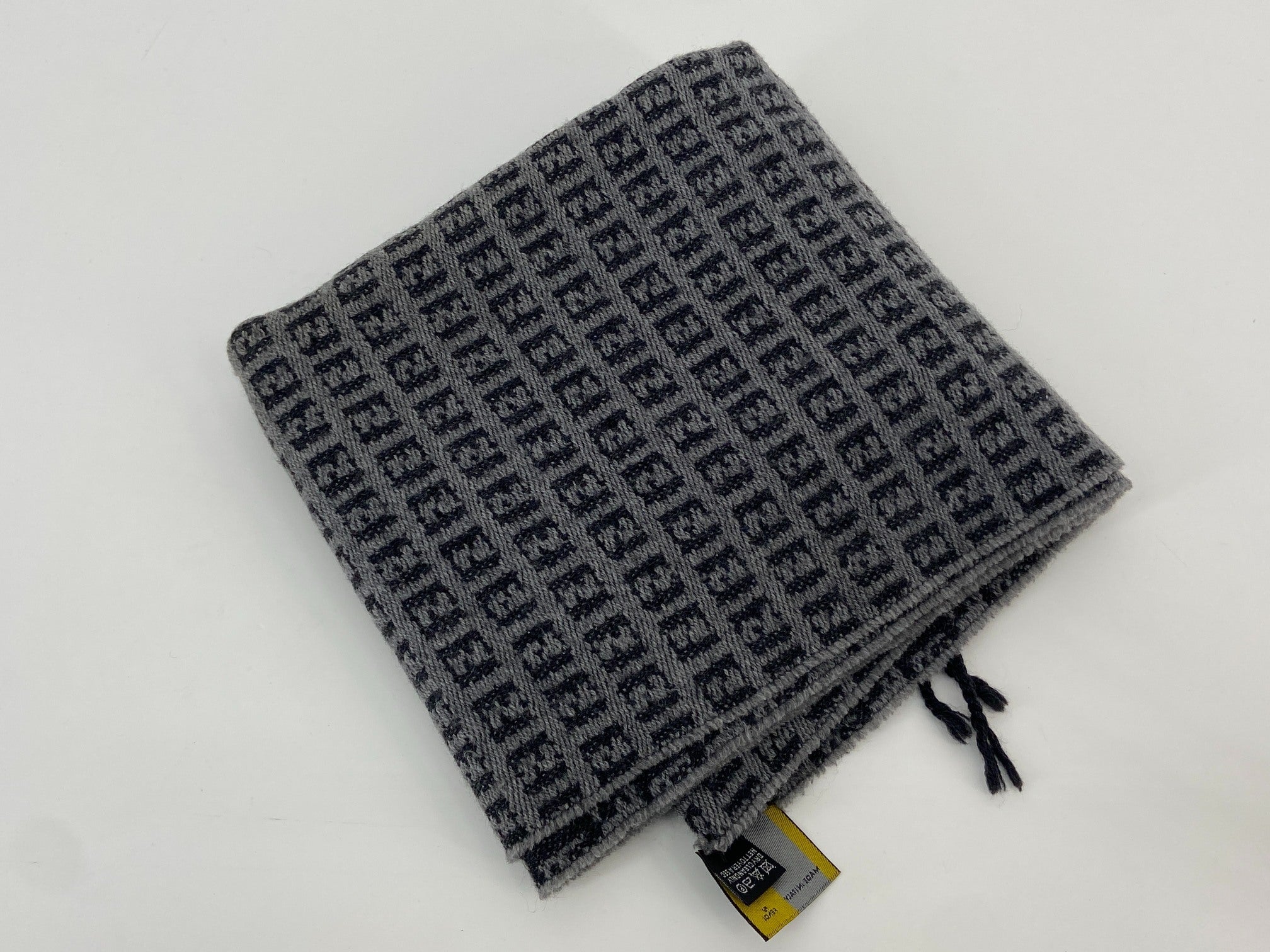 Fendi Zucca Wool Scarf Grey