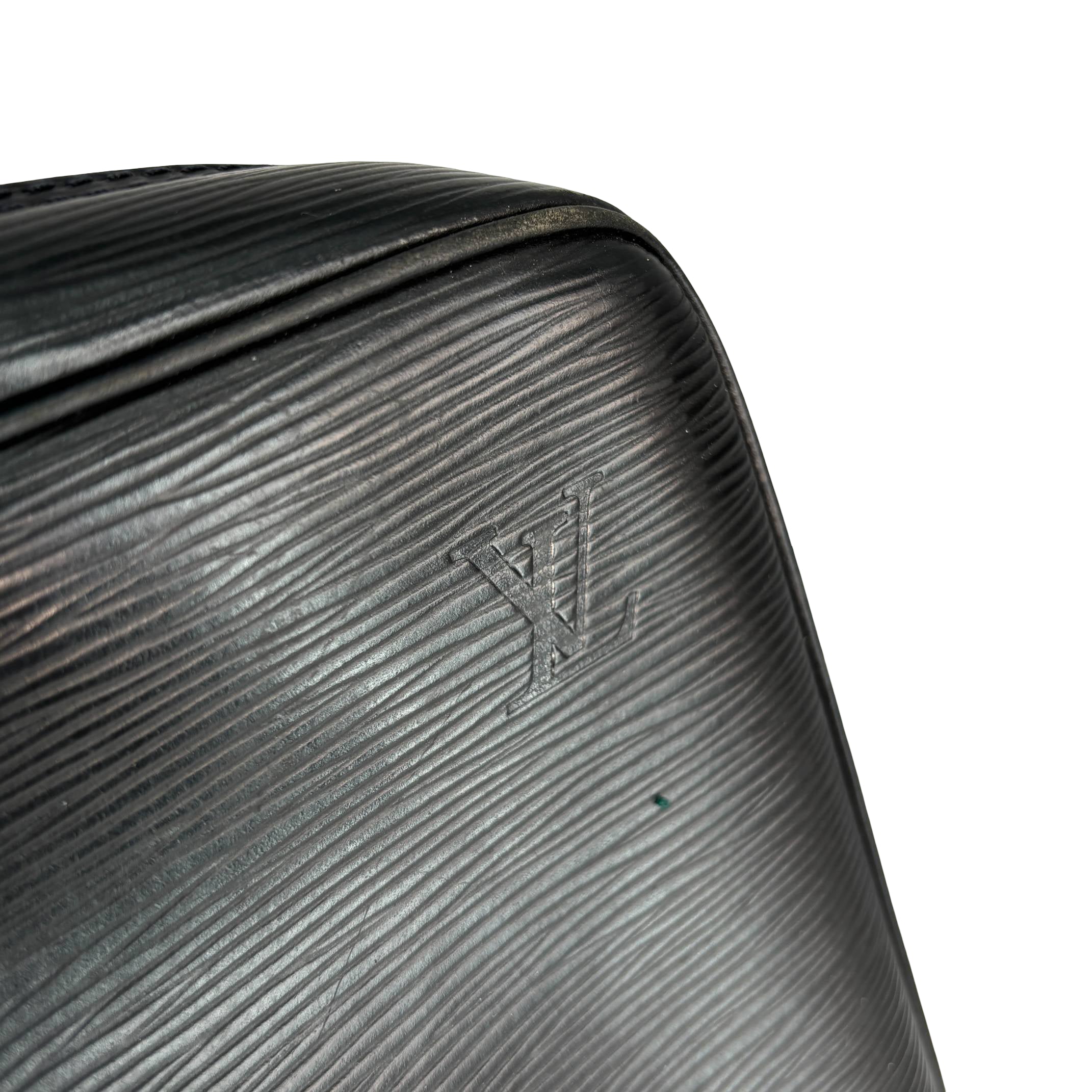 Louis Vuitton Porte Documents Voyage Black Epi Leather