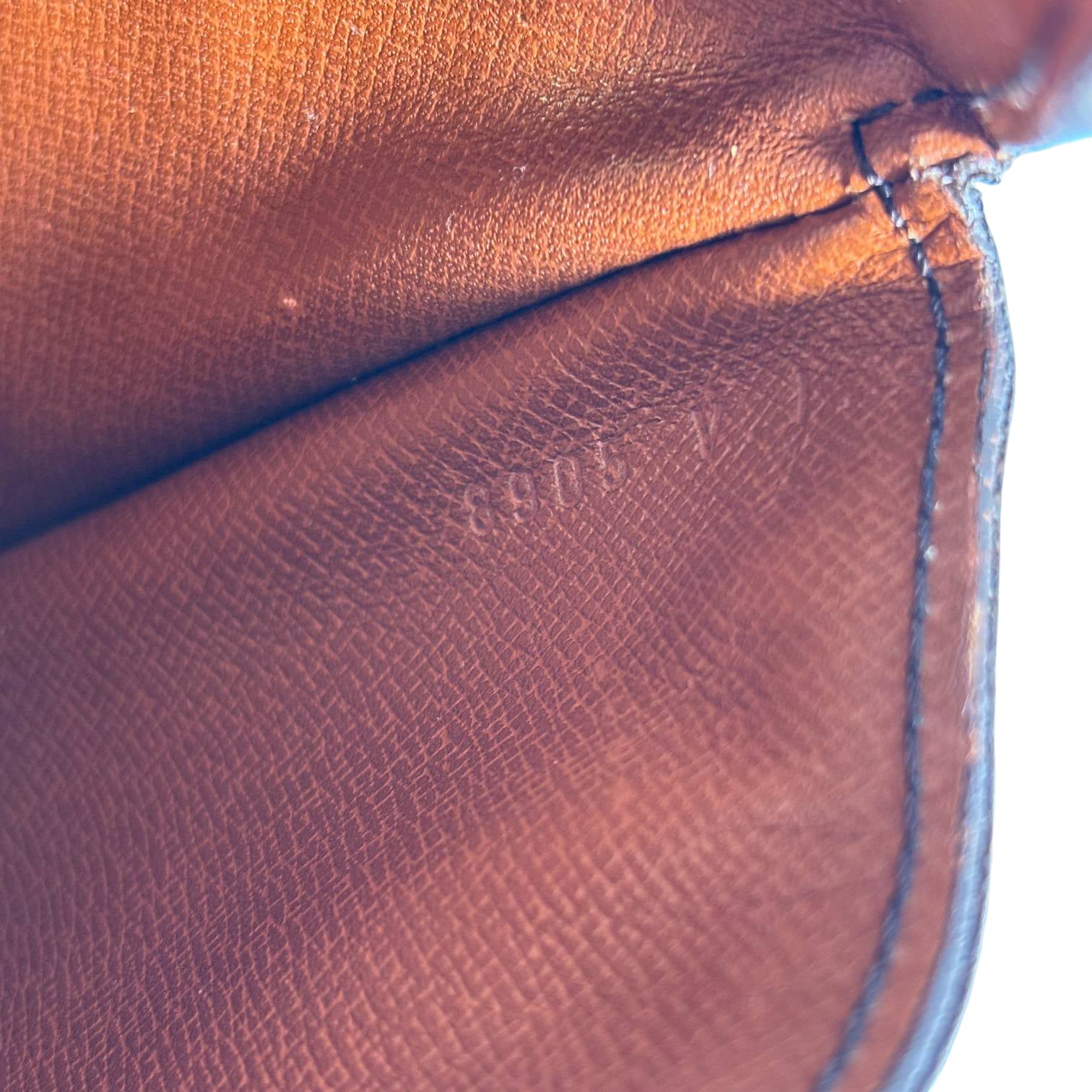 Louis Vuitton Saint Cloud GM Shoulder Bag Monogram Canvas