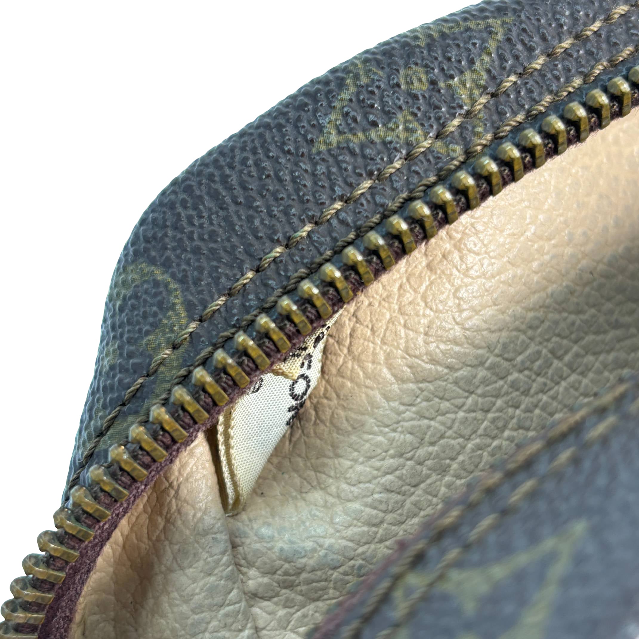 Louis Vuitton Trousse Toilette 23 Monogram Canvas