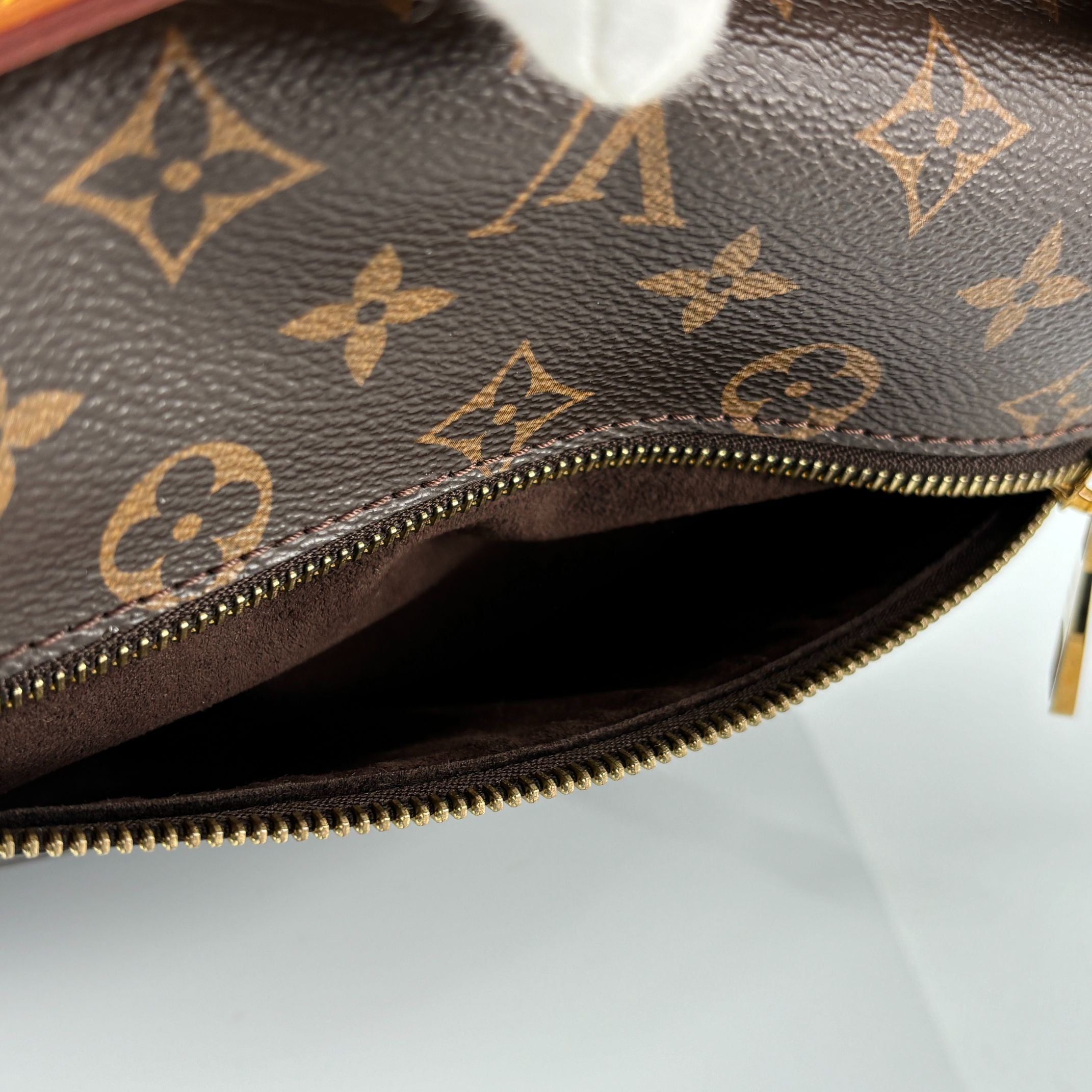 Louis Vuitton Pochette Métis Monogram Canvas incl. Dustbag