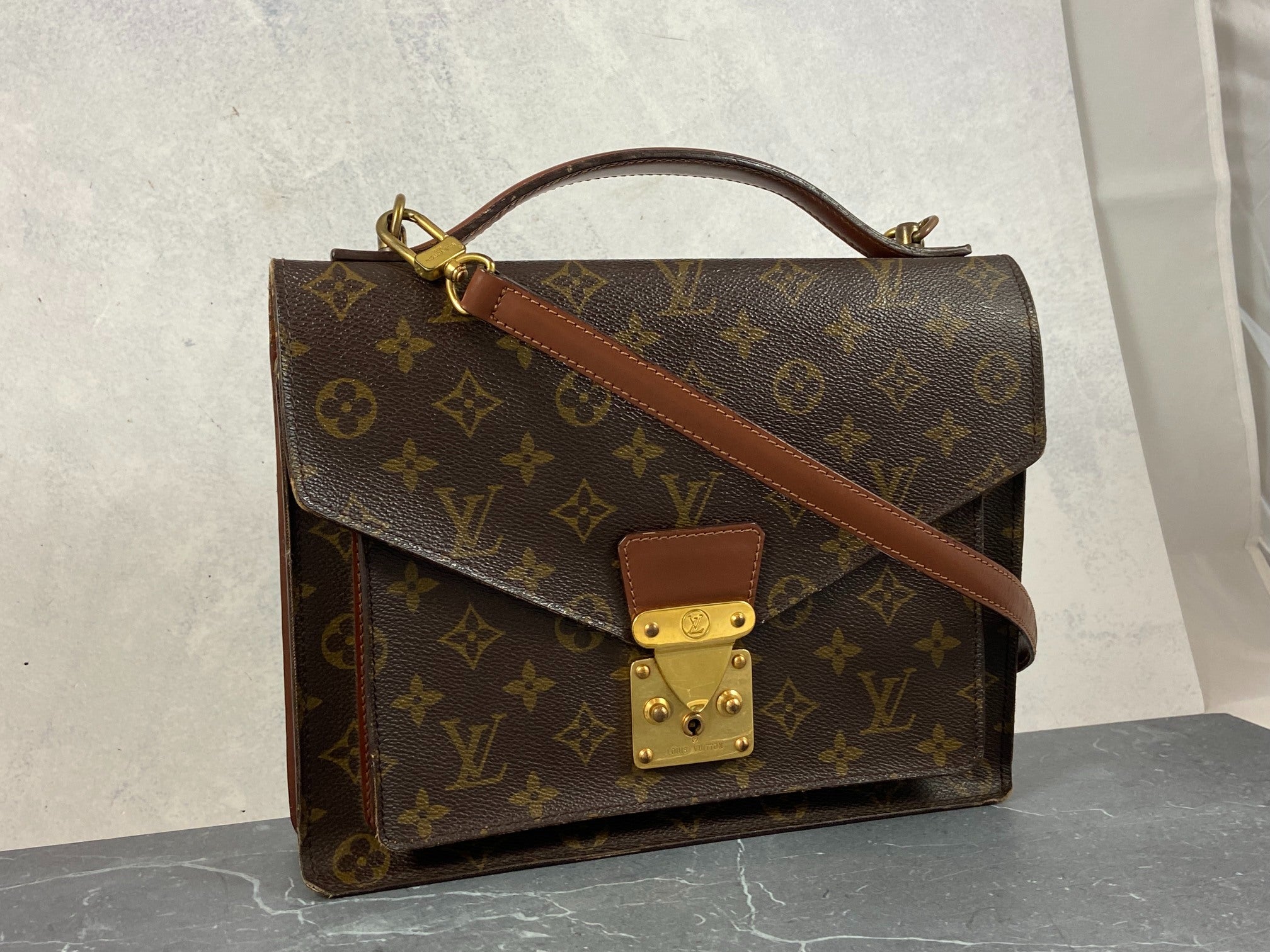 Louis Vuitton Monceau 28 Monogram Canvas