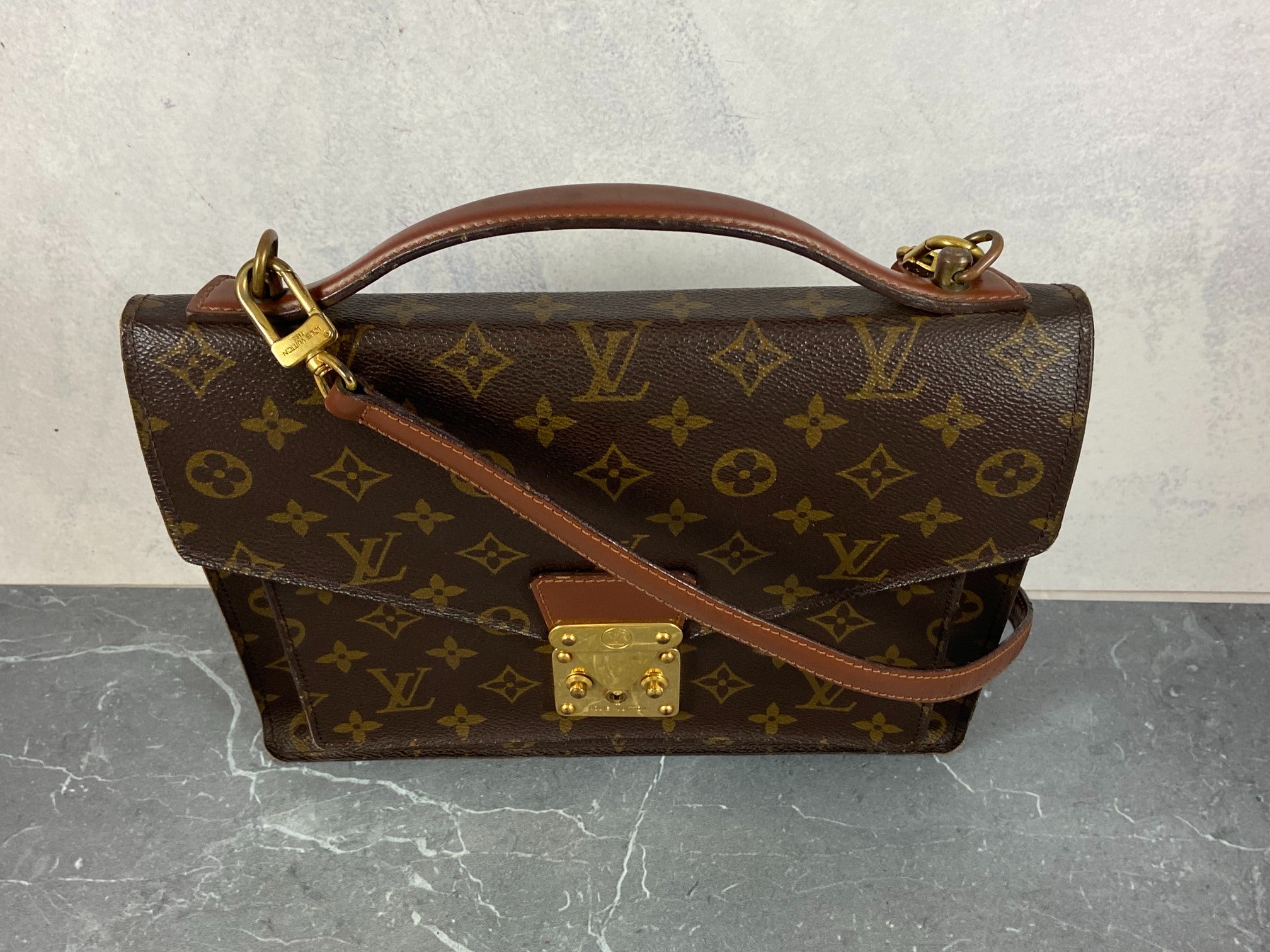 Louis Vuitton Monceau 28 Monogram Canvas