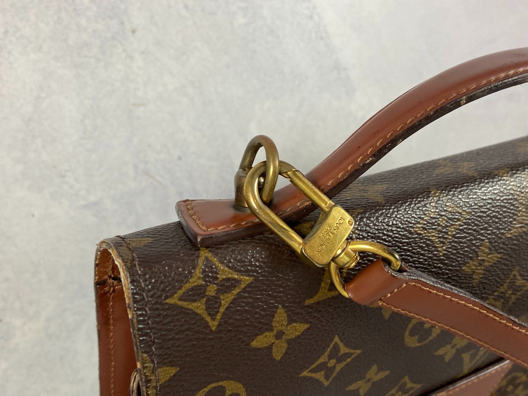 Louis Vuitton Monceau 28 Monogram Canvas