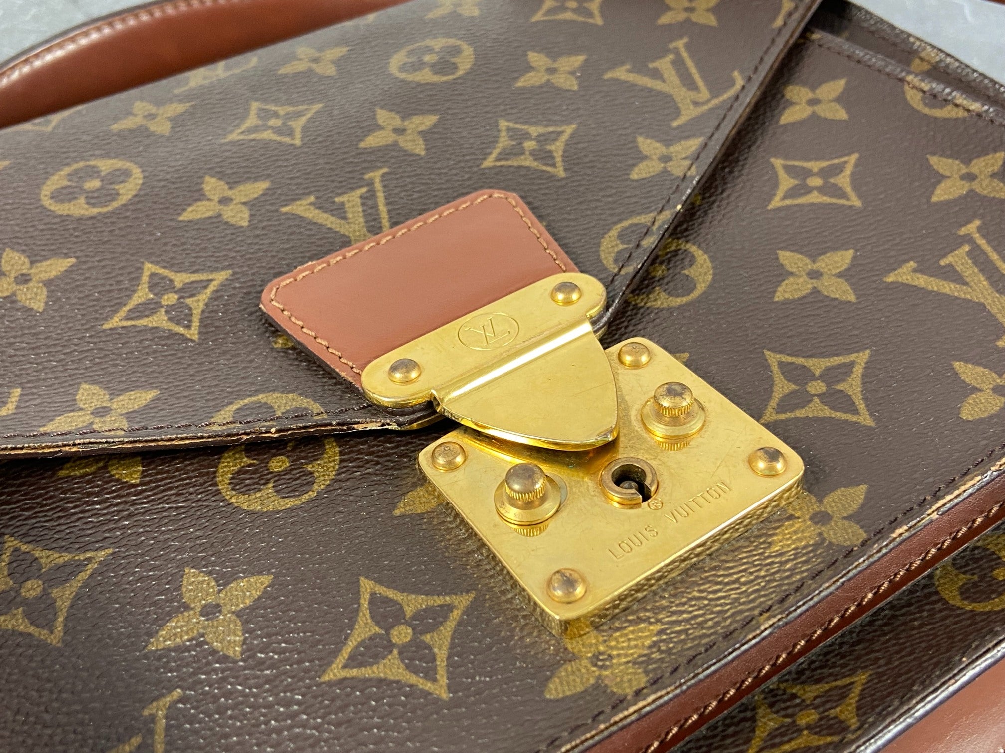 Louis Vuitton Monceau 28 Monogram Canvas