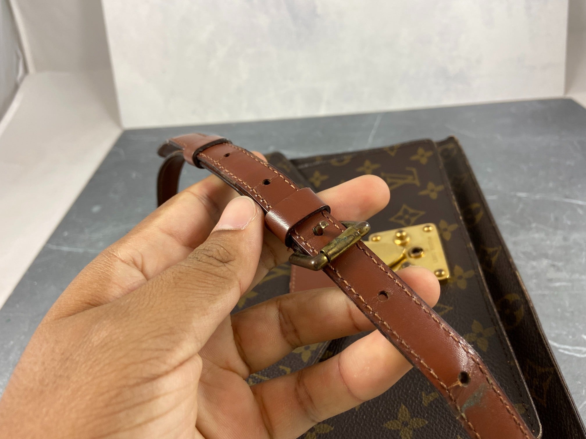 Louis Vuitton Monceau 28 Monogram Canvas