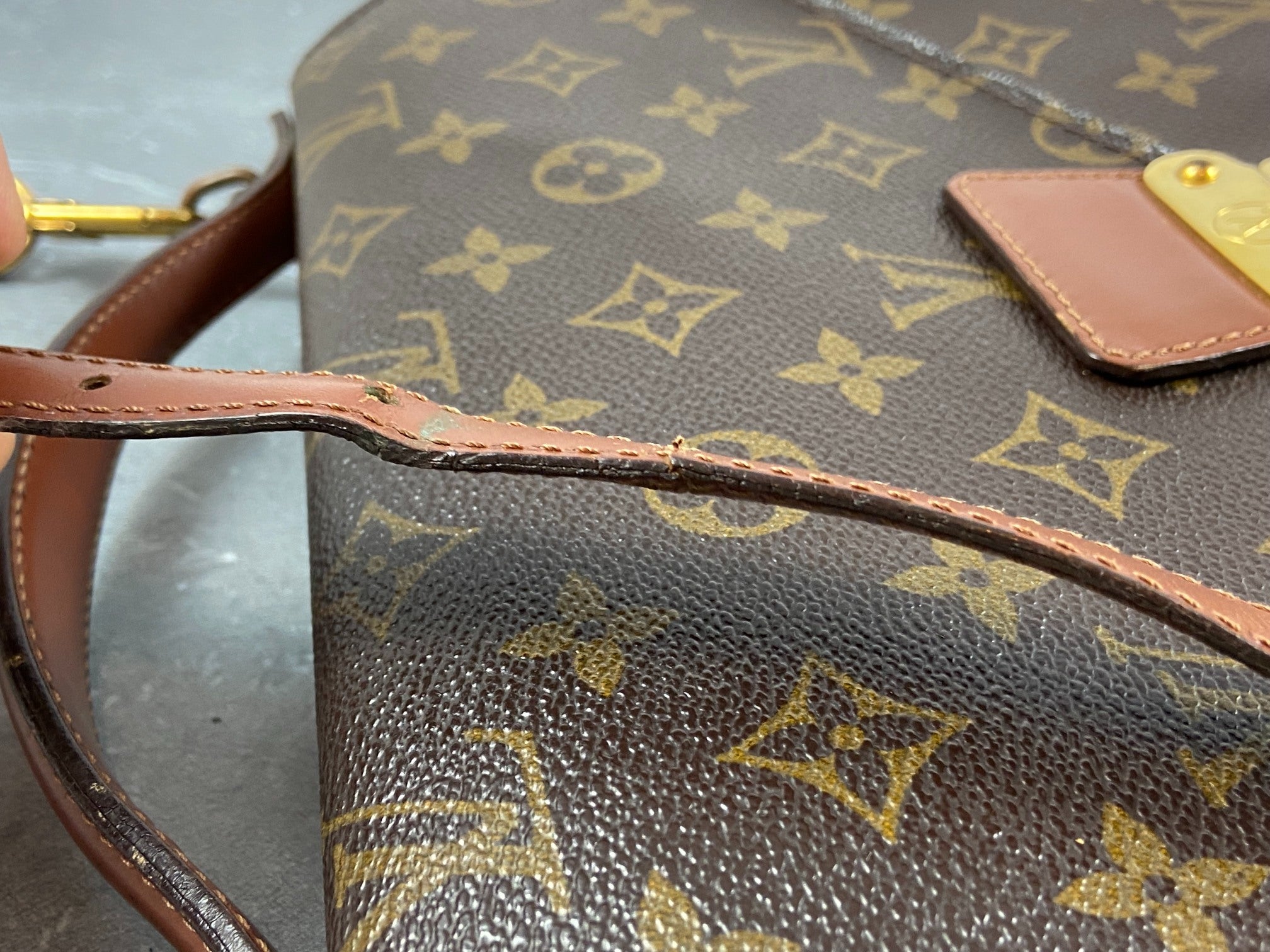 Louis Vuitton Monceau 28 Monogram Canvas