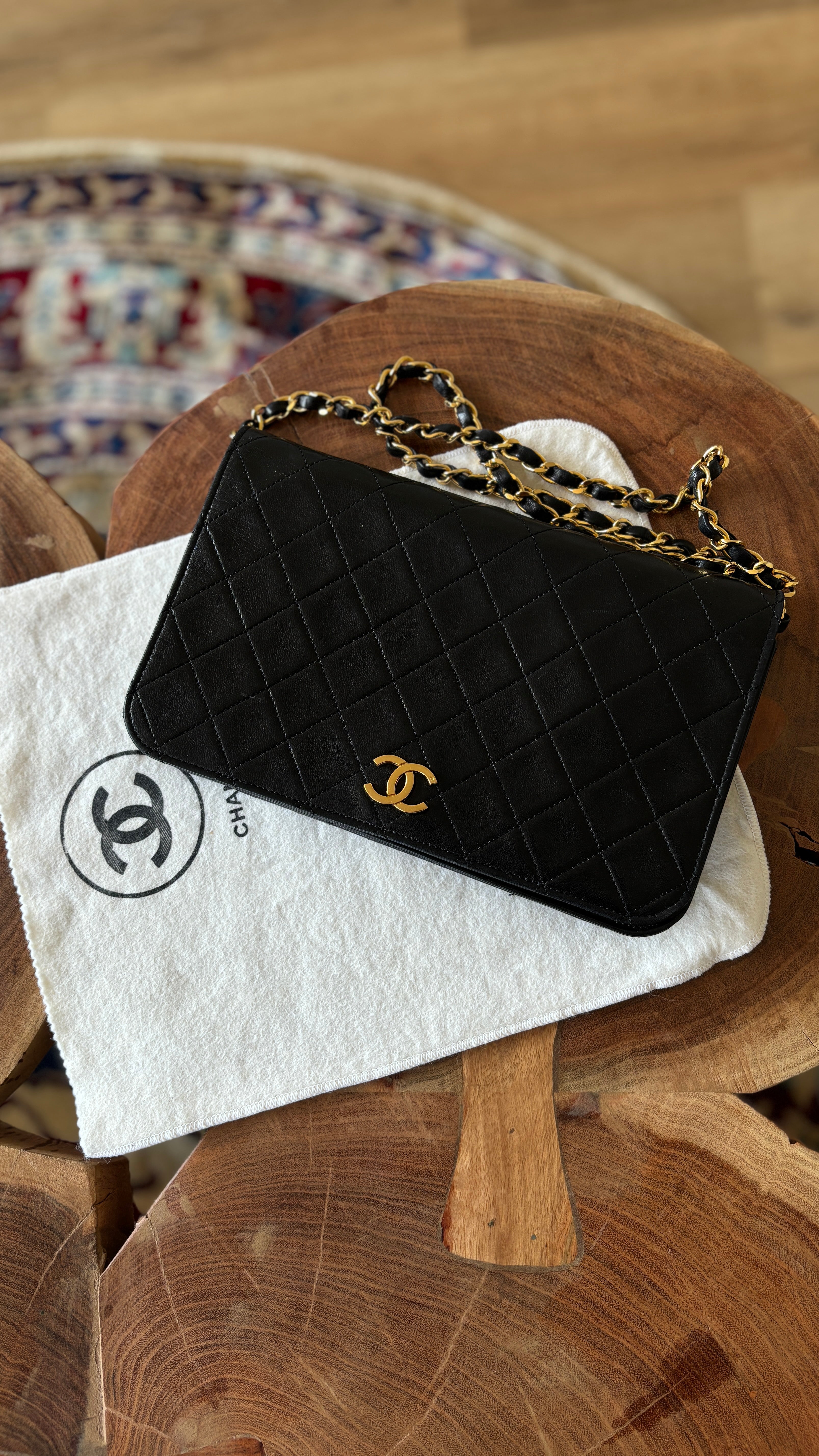 Chanel Full Flap Bag Push-Lock Black Matelassé Leather incl. Dustbag