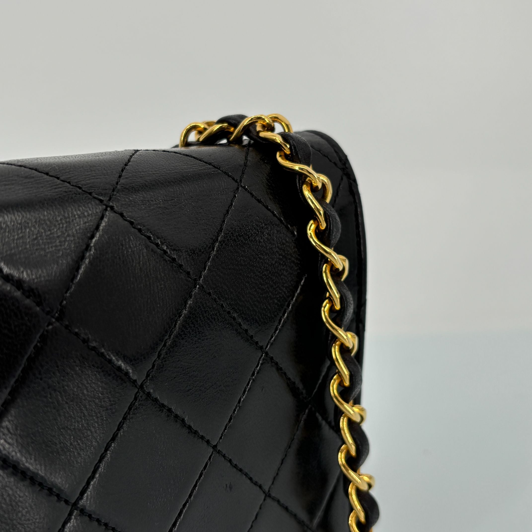 Chanel Full Flap Bag Push-Lock Black Matelassé Leather incl. Dustbag