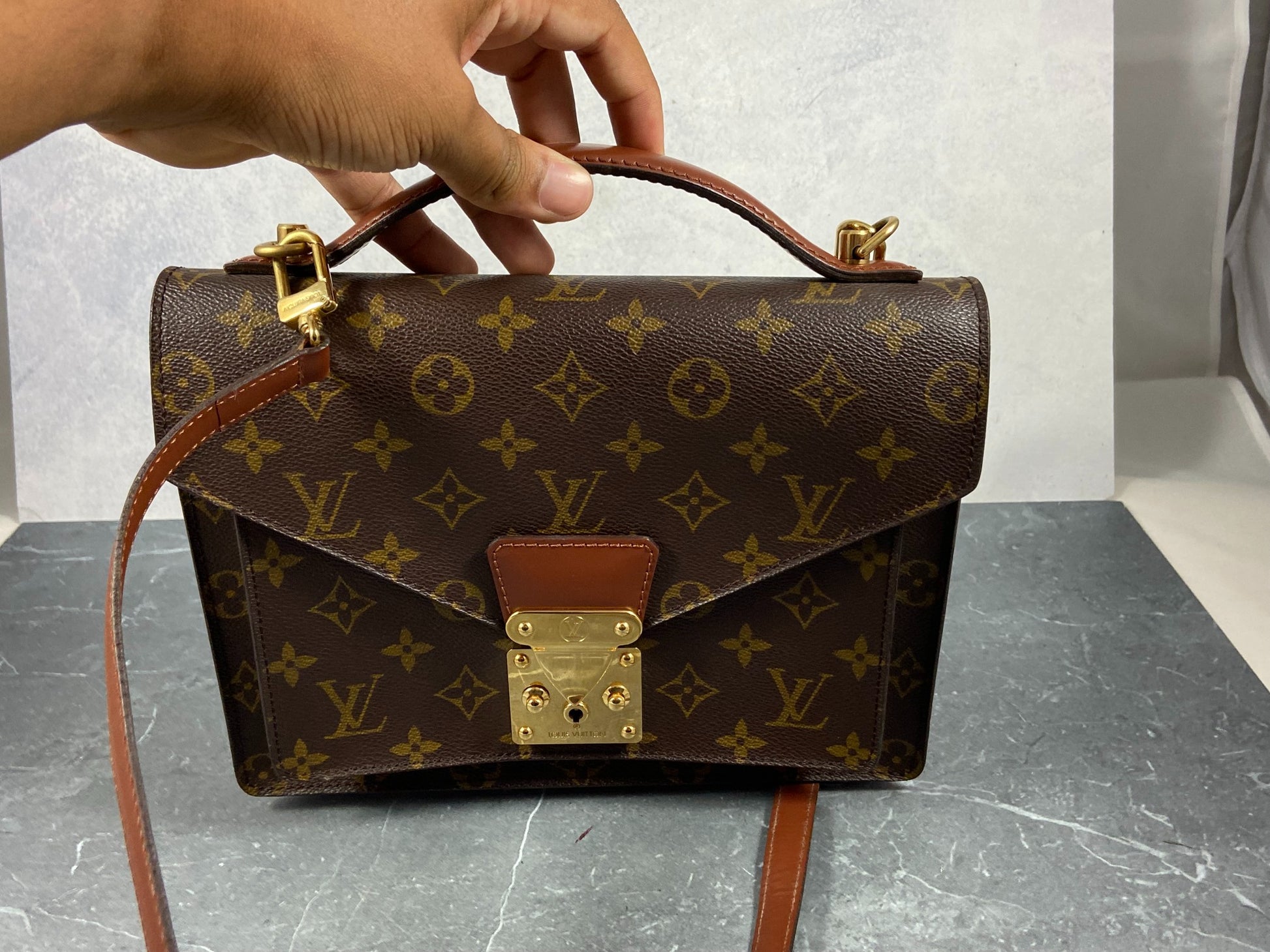 Louis Vuitton Monceau 26 Monogram Canvas – heatstation