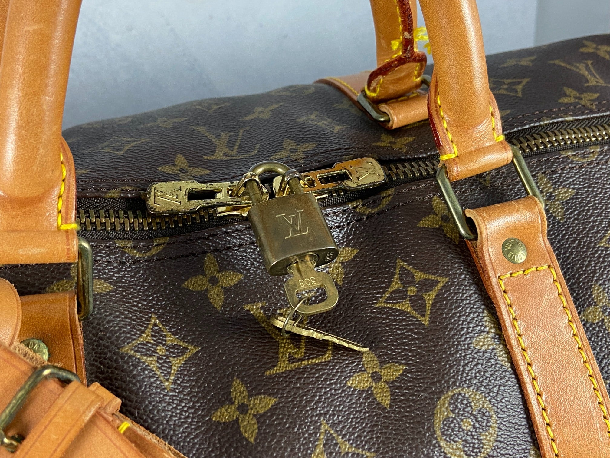 Louis Vuitton Keepall 60 Bandouliere Monogram Canvas