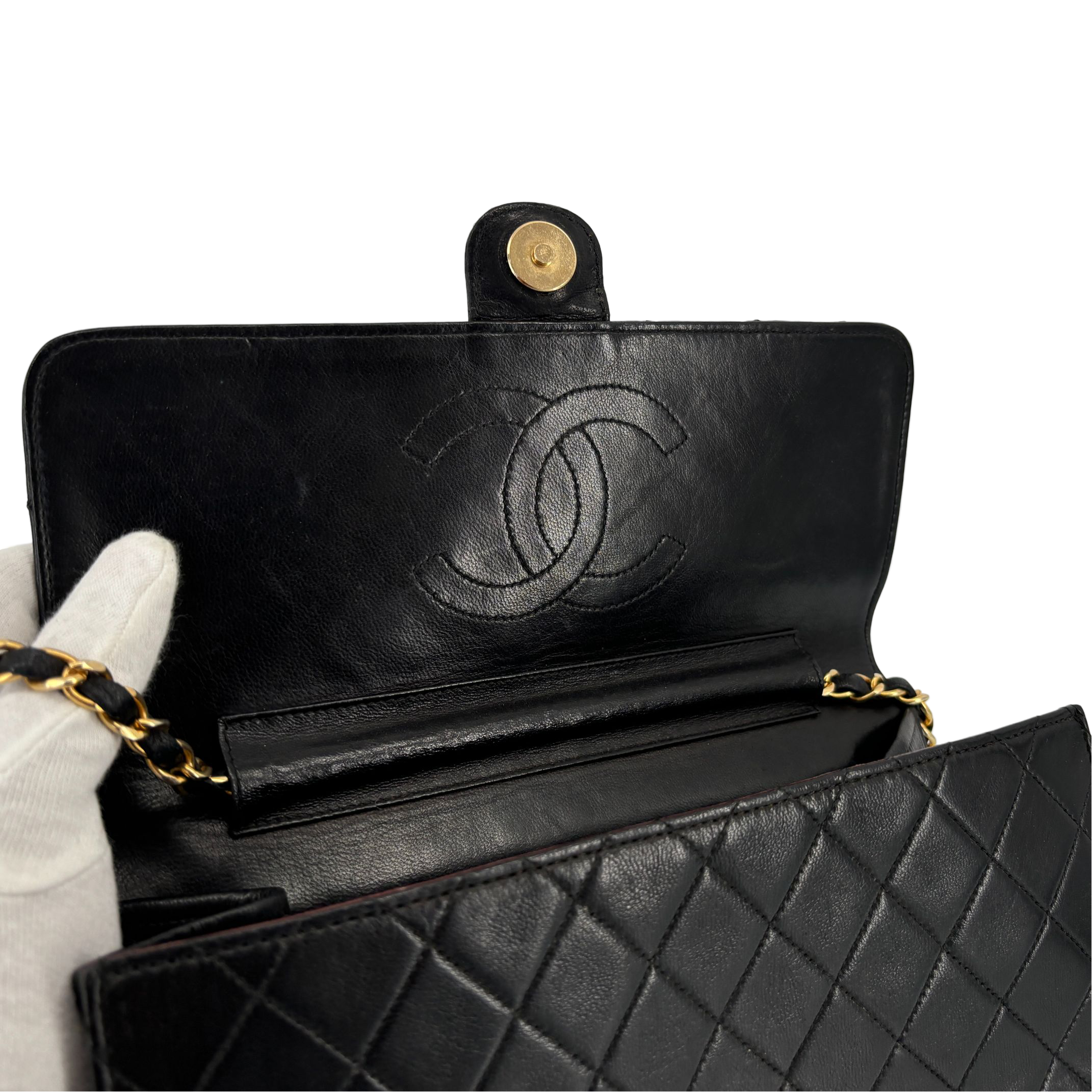 Chanel Single Flap Bag Push-Lock Black Matelassé Leather