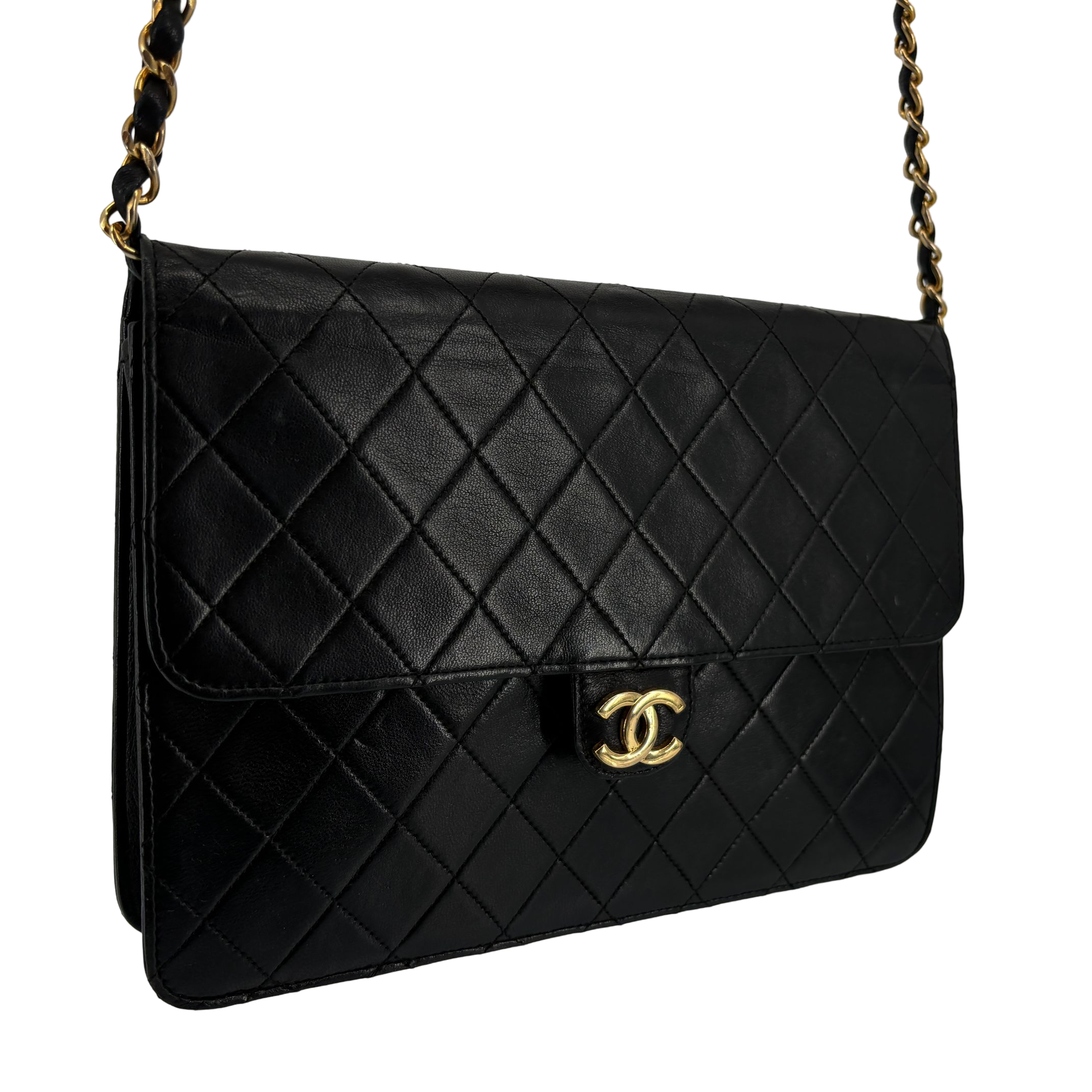 Chanel Single Flap Bag Push-Lock Black Matelassé Leather