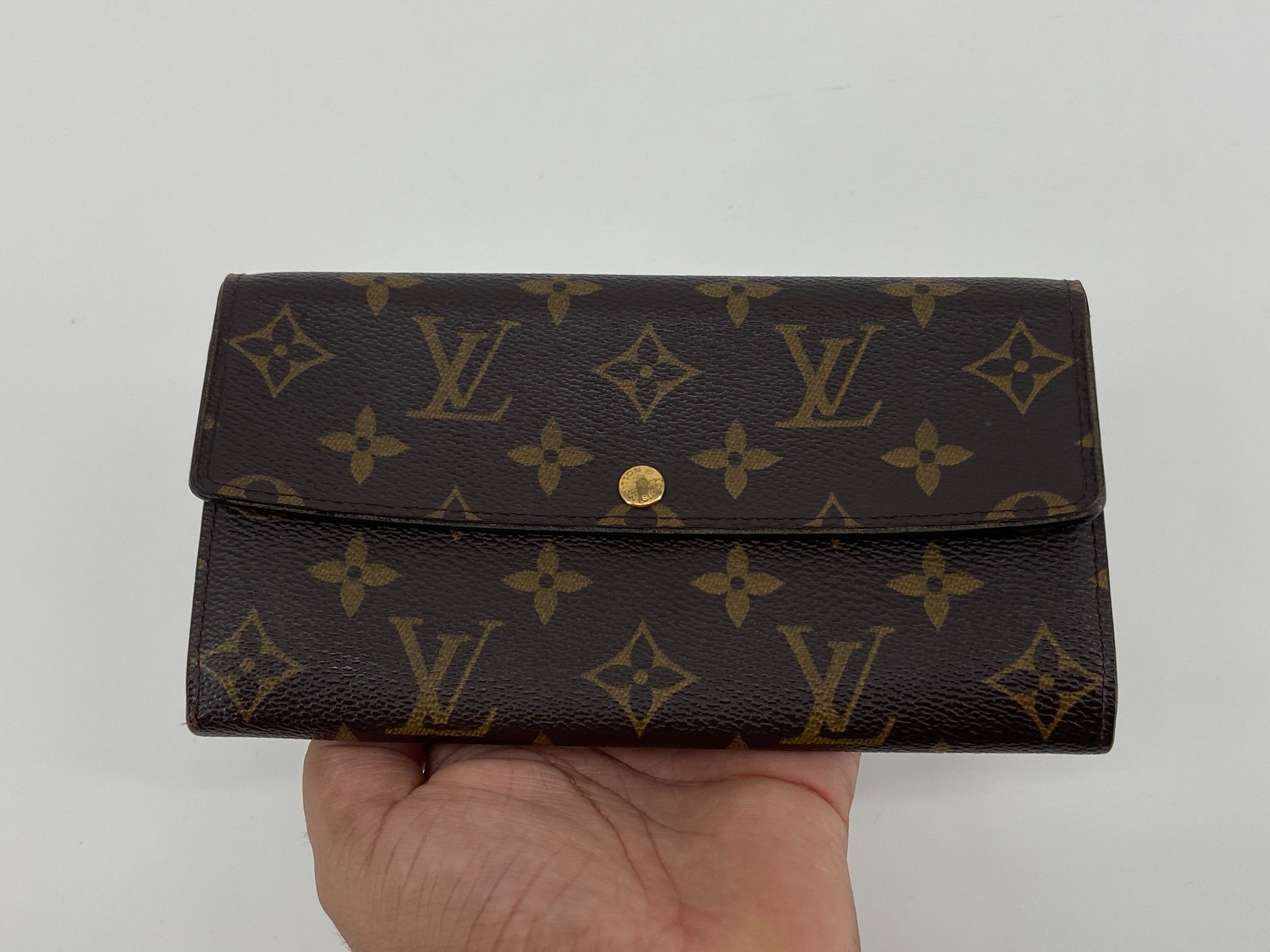 Louis Vuitton Sarah Wallet Monogram Canvas