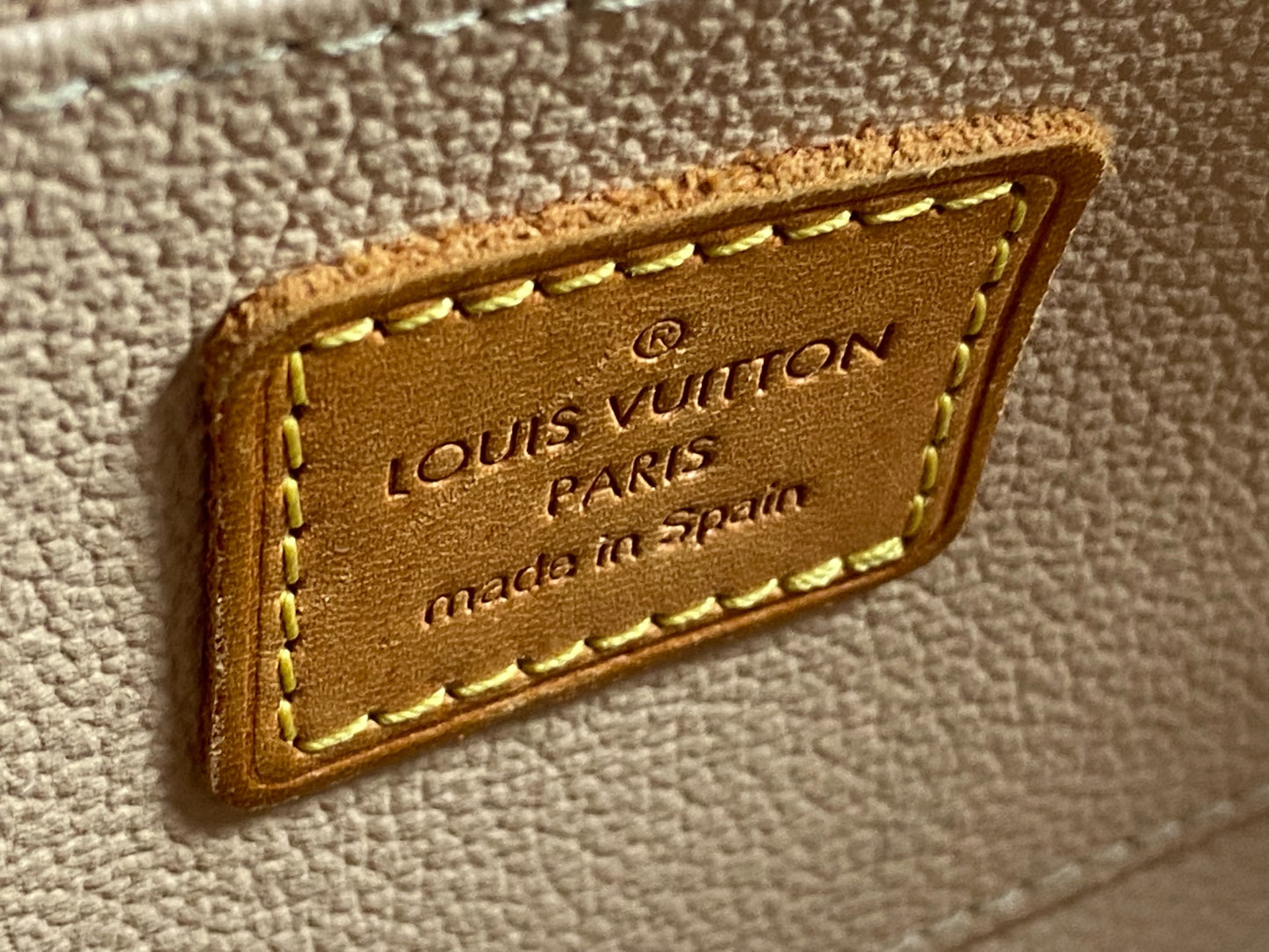 Louis Vuitton Pochette Cosmetique Monogram Canvas
