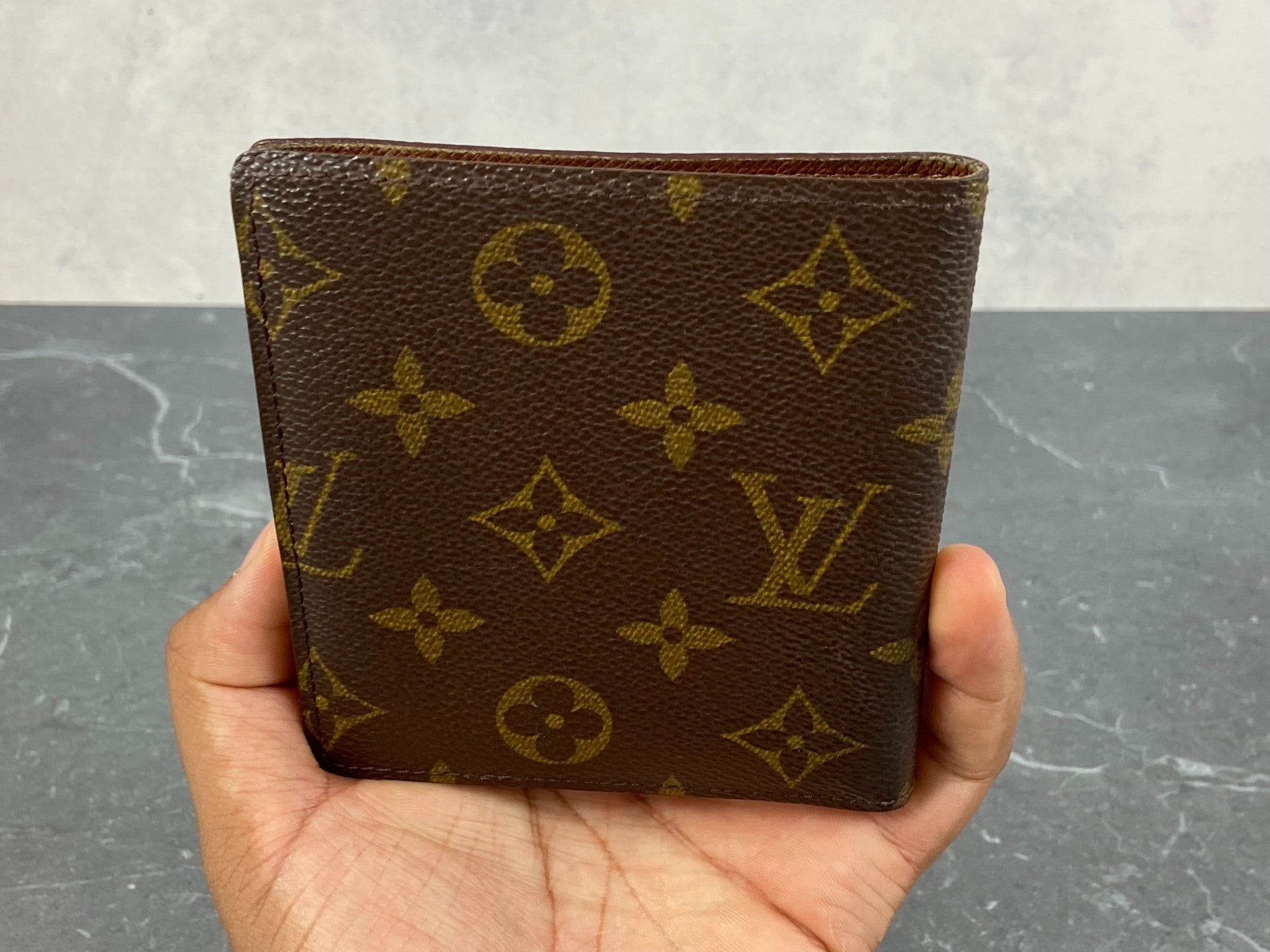 Louis Vuitton Porte-Billets 10 Card Wallet Monogram Canvas