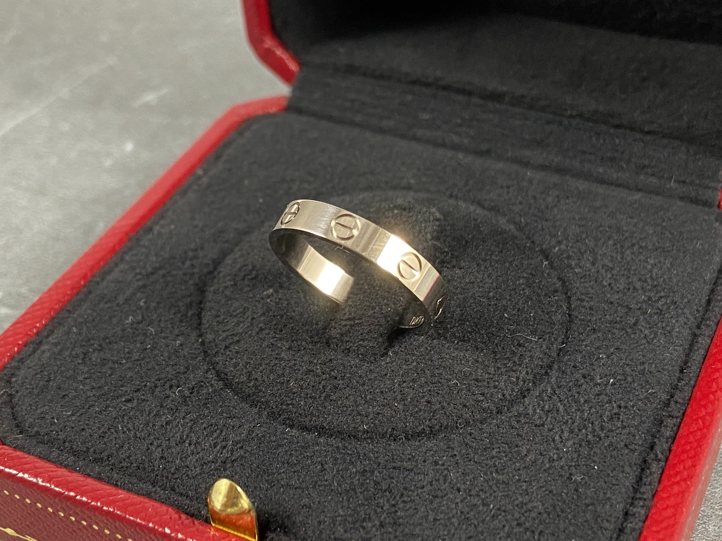 Cartier Love Ring White Gold Size 53 Full Set