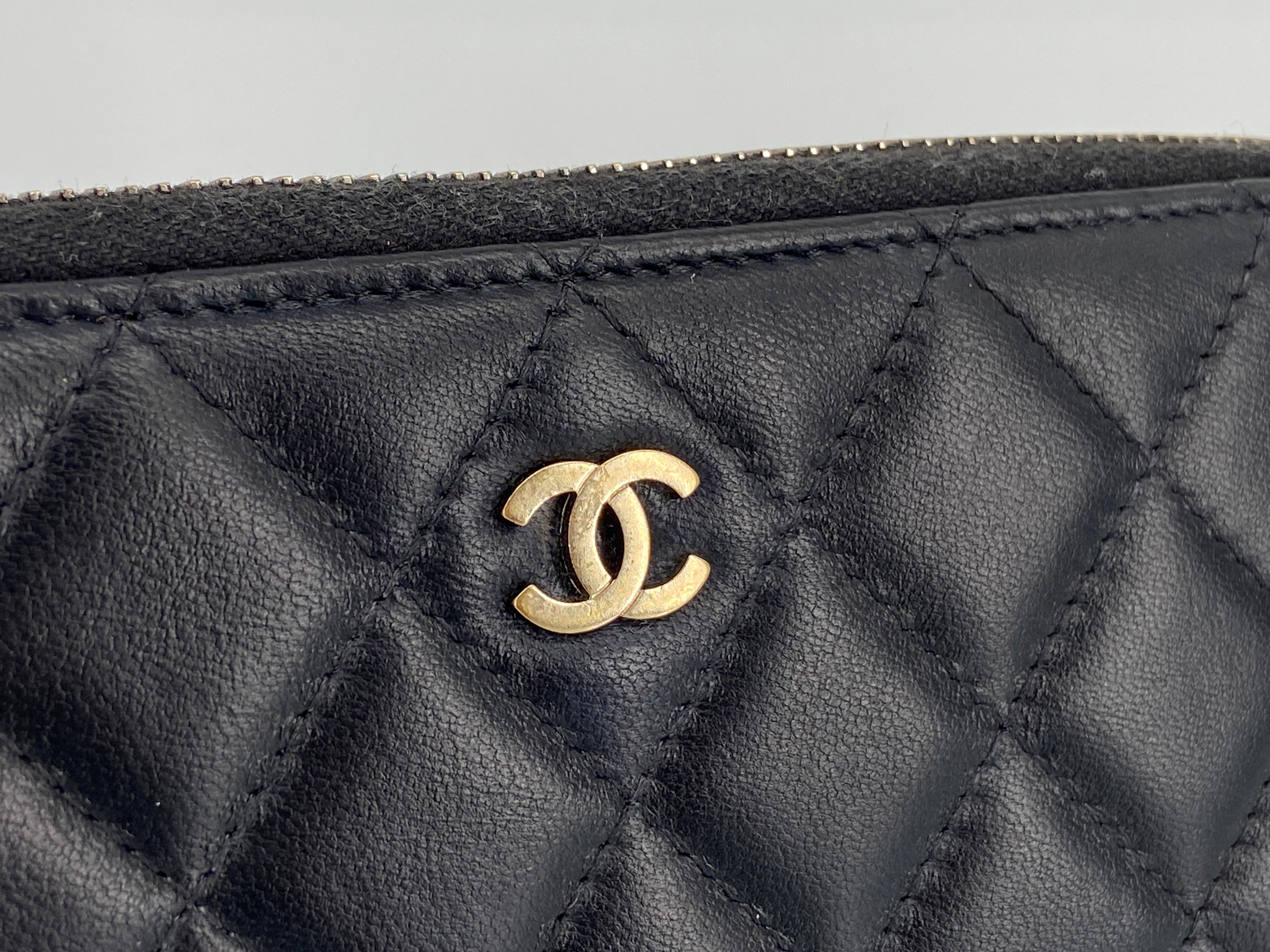 Chanel CC Zippy Wallet Black Quilted Leather