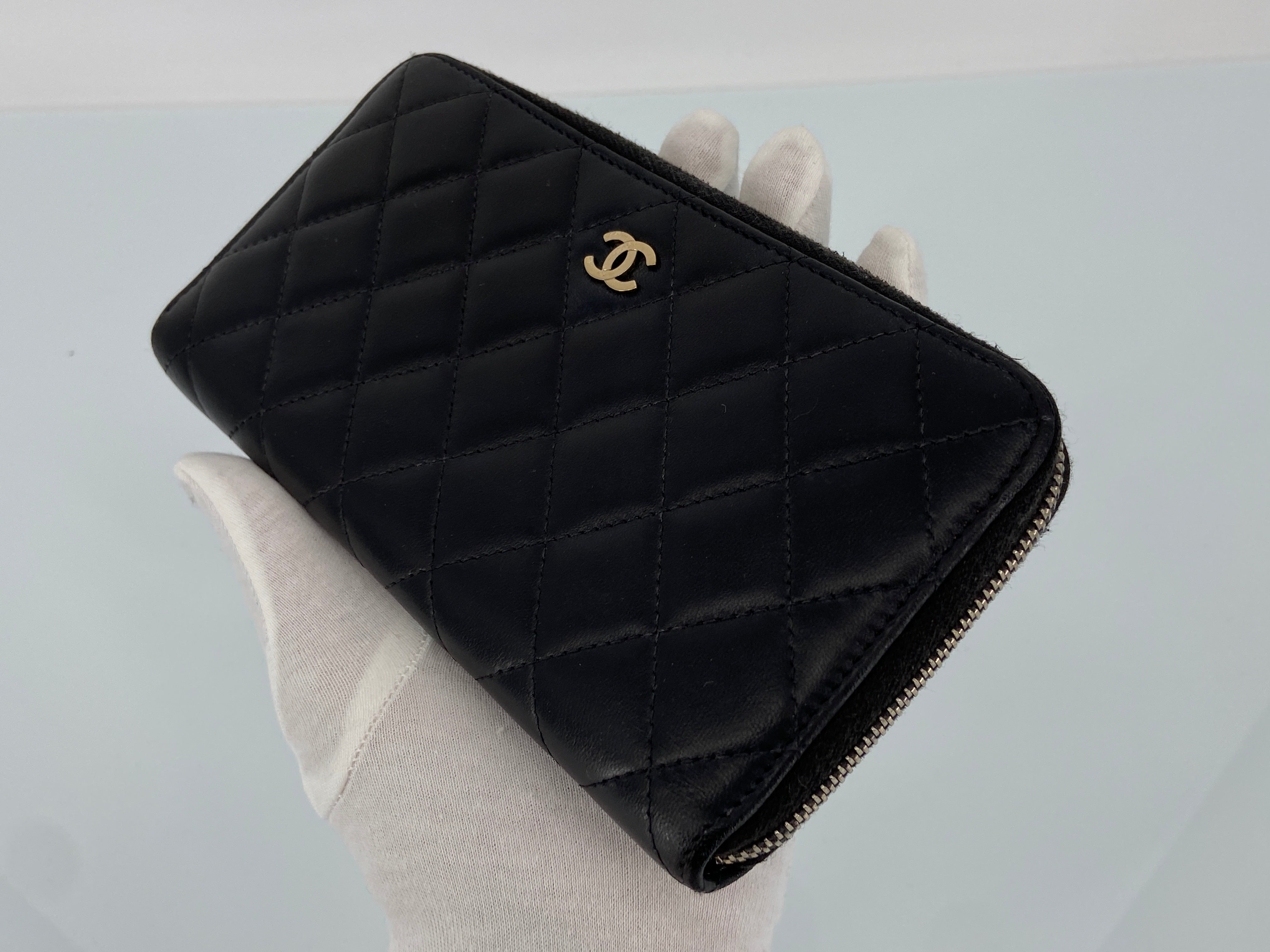 Chanel CC Zippy Wallet Black Quilted Leather