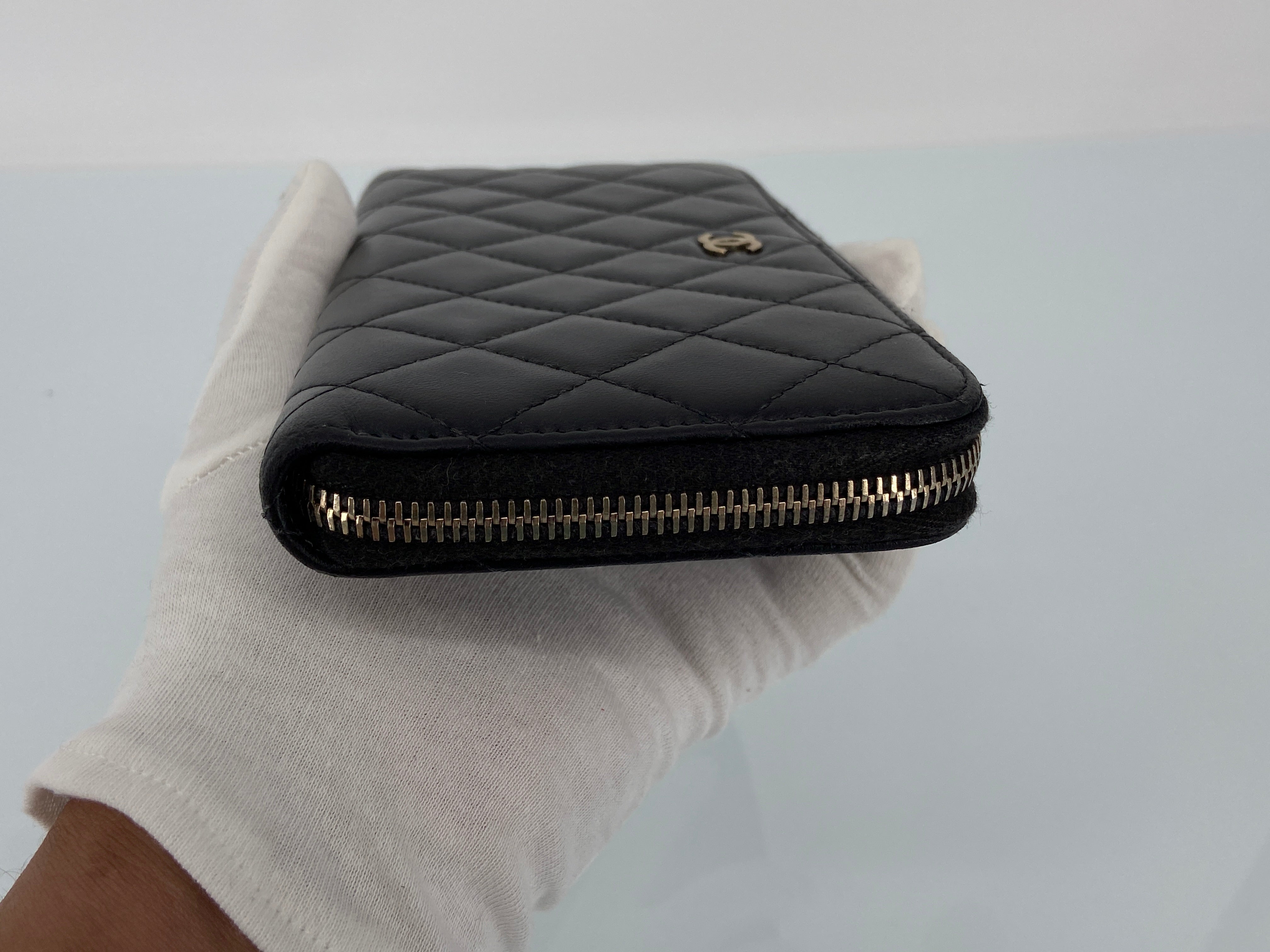 Chanel CC Zippy Wallet Black Quilted Leather