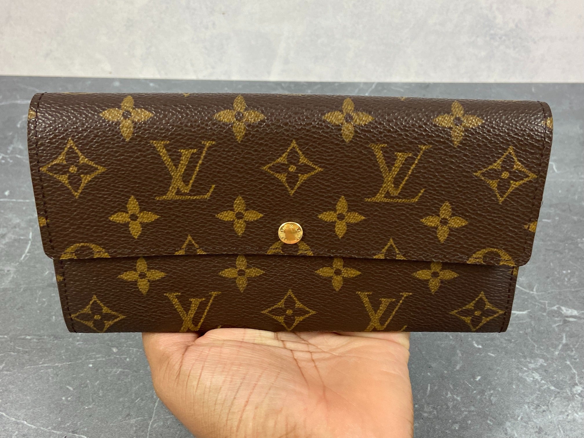 Louis Vuitton Sarah Wallet Monogram Canvas