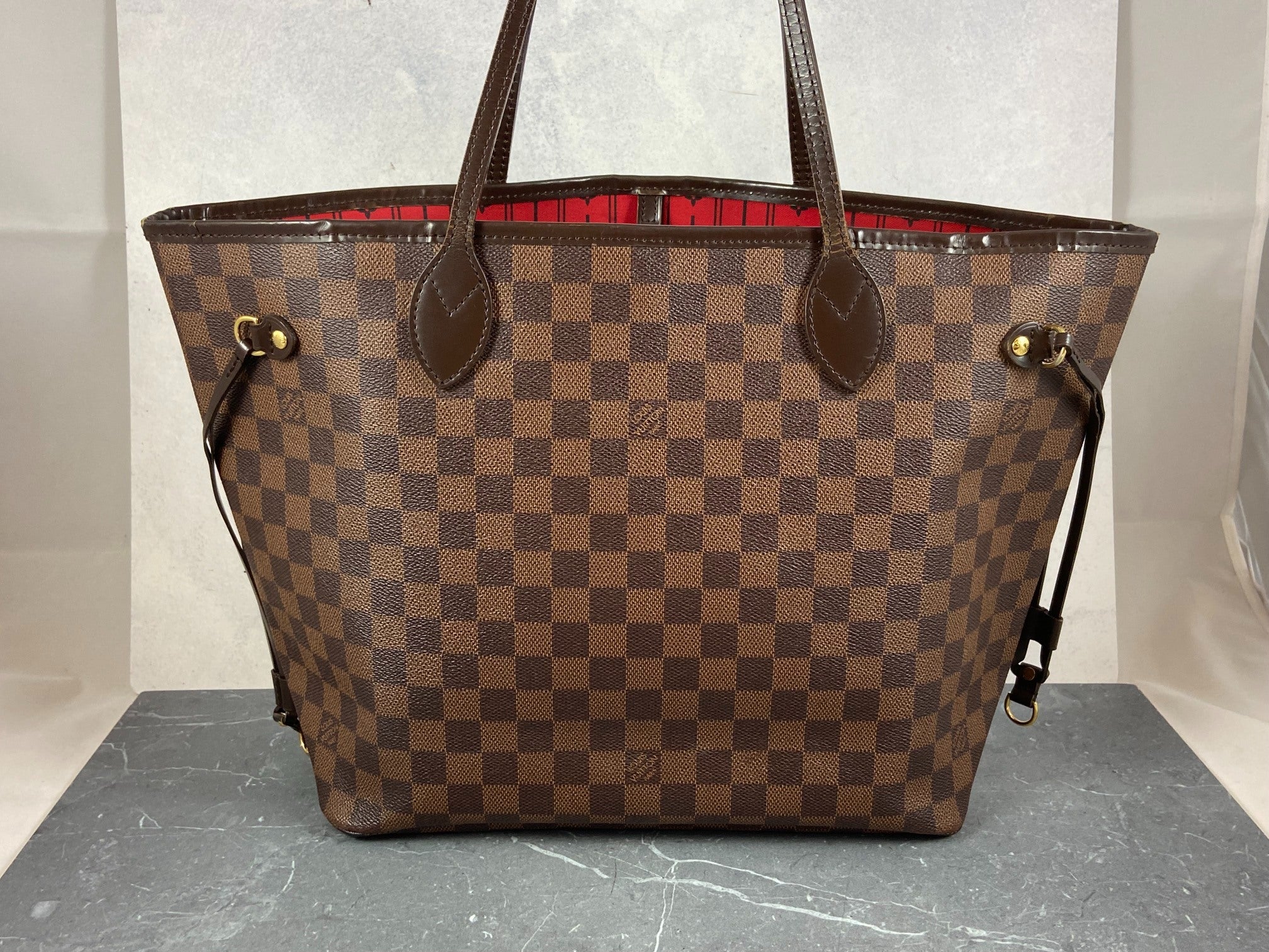 Louis Vuitton Neverfull MM Damier Ebene Canvas