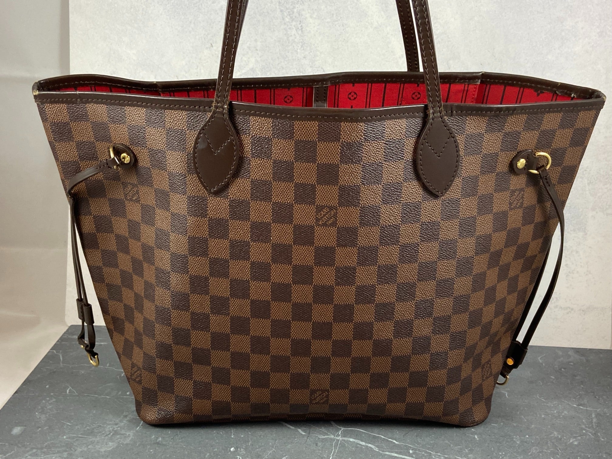 Louis Vuitton Neverfull MM Damier Ebene Canvas