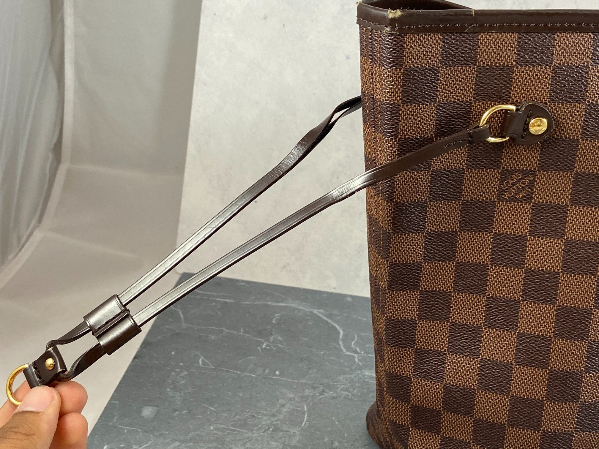 Louis Vuitton Neverfull MM Damier Ebene Canvas