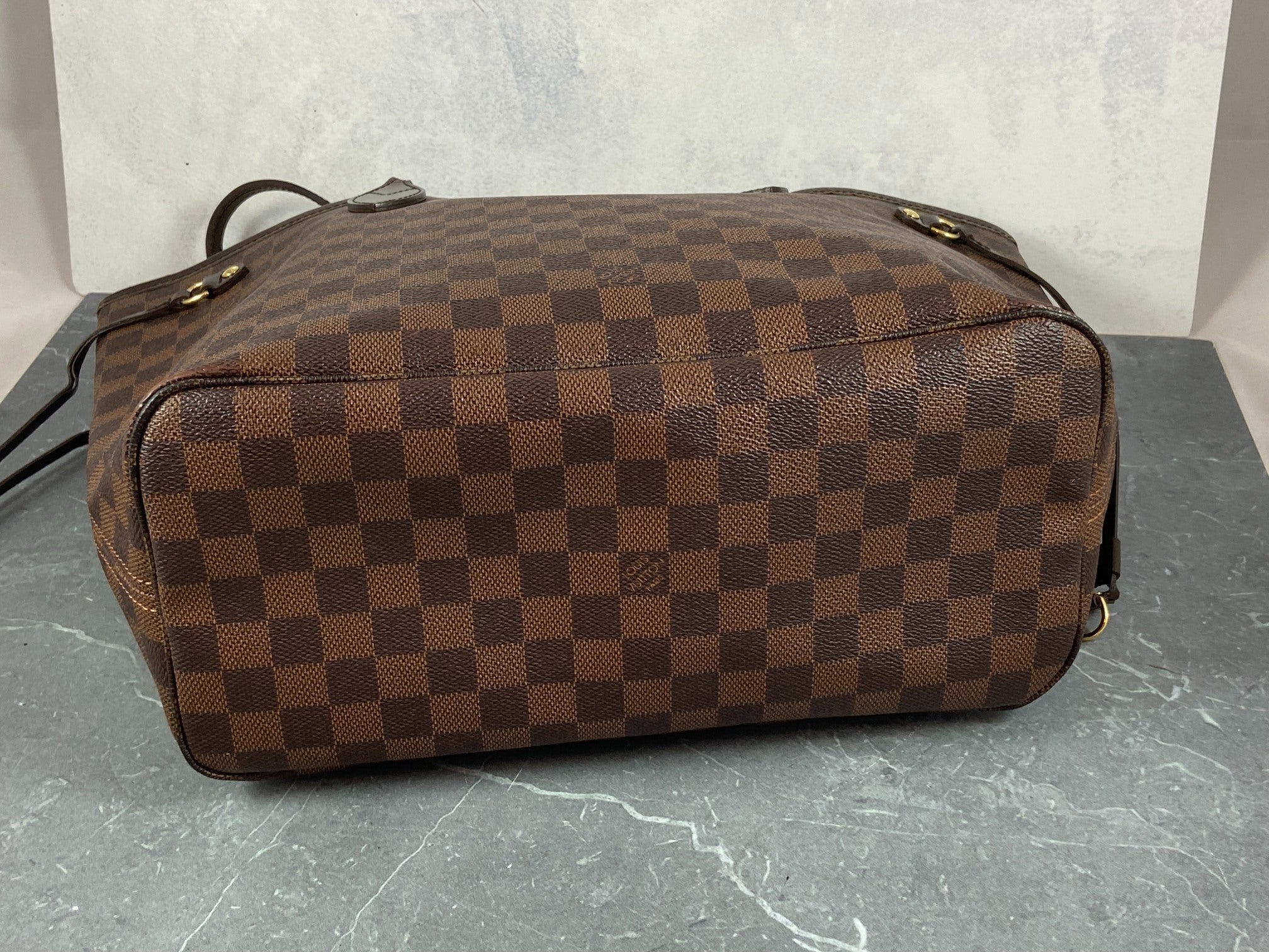 Louis Vuitton Neverfull MM Damier Ebene Canvas