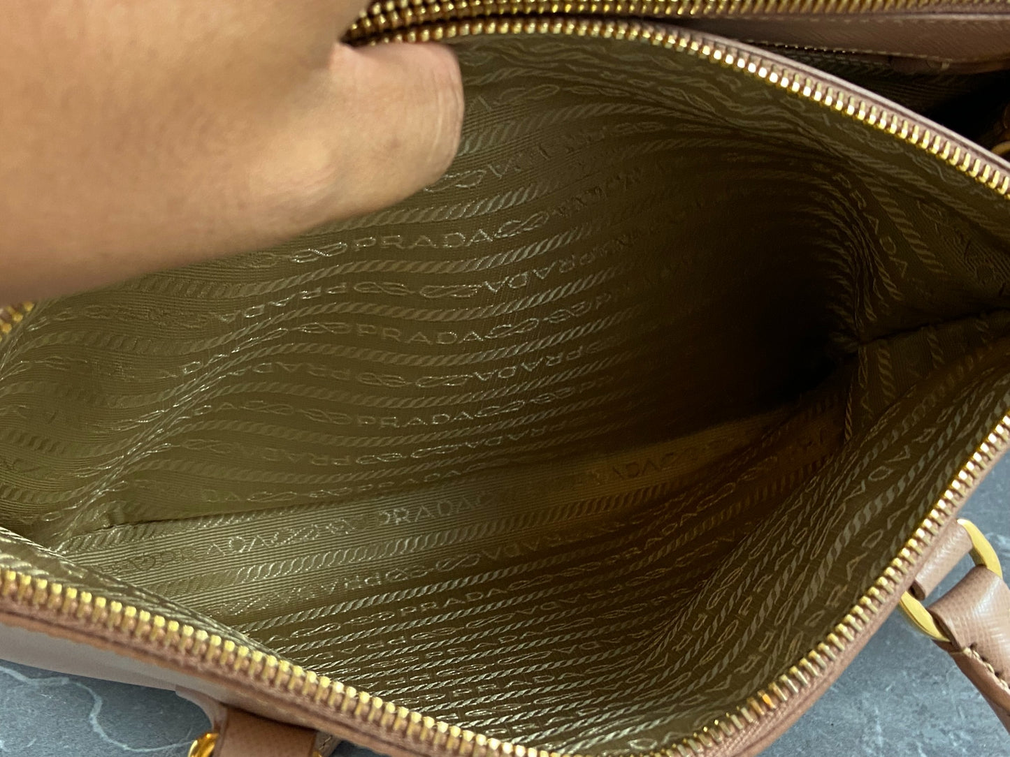 Prada Galleria Hand Bag Rose Saffiano Leather