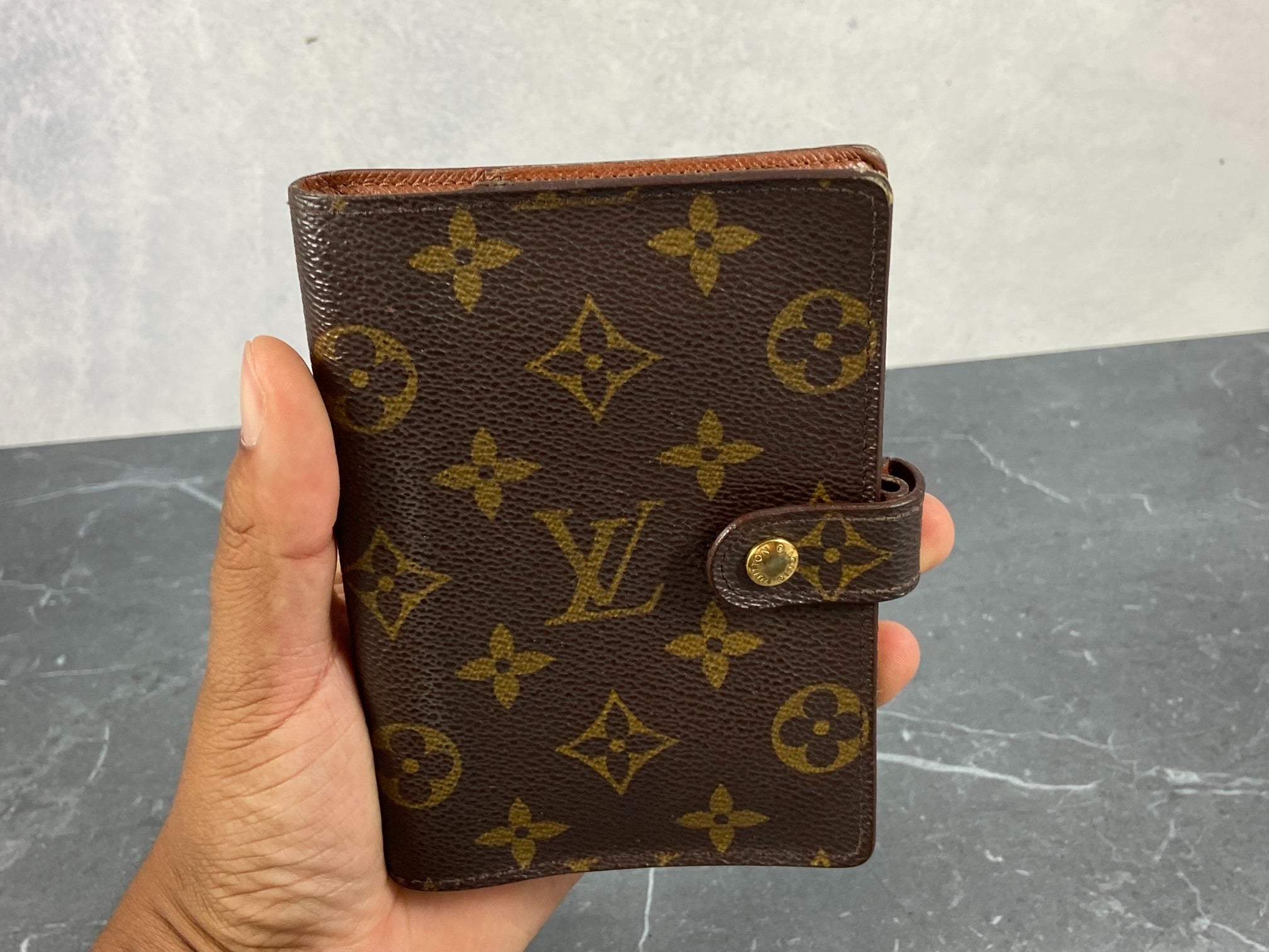 Louis Vuitton Agenda 2020 Monogram Canvas