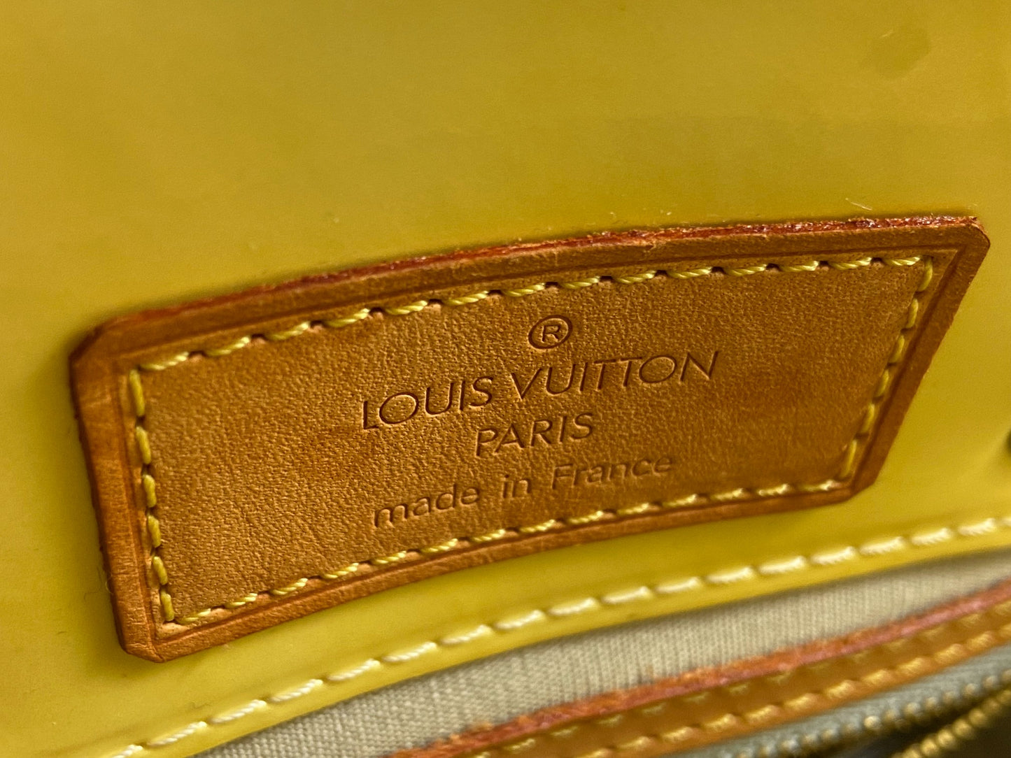 Louis Vuitton Reade PM Beige Vernis Leather