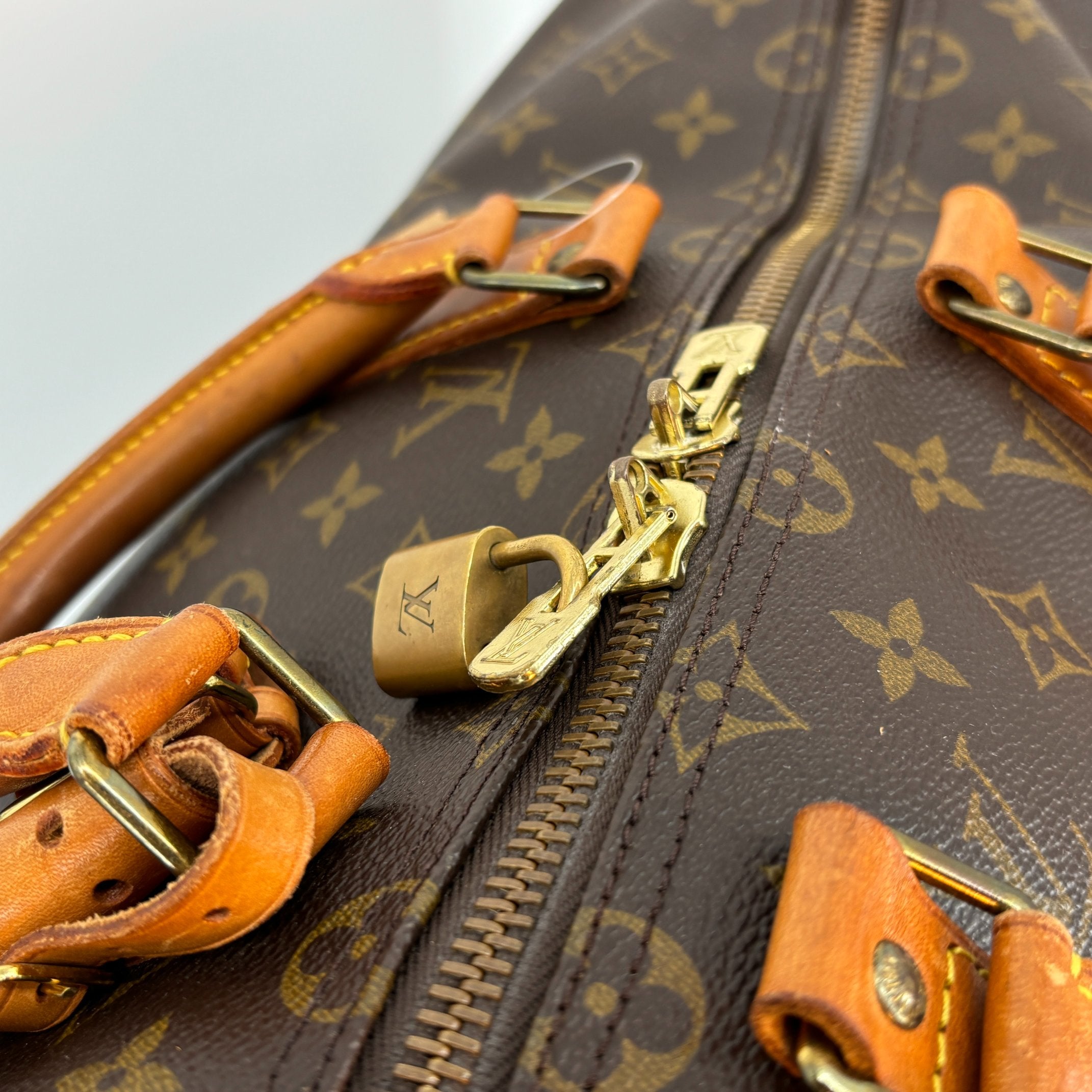 Louis Vuitton Keepall 50 Monogram Canvas