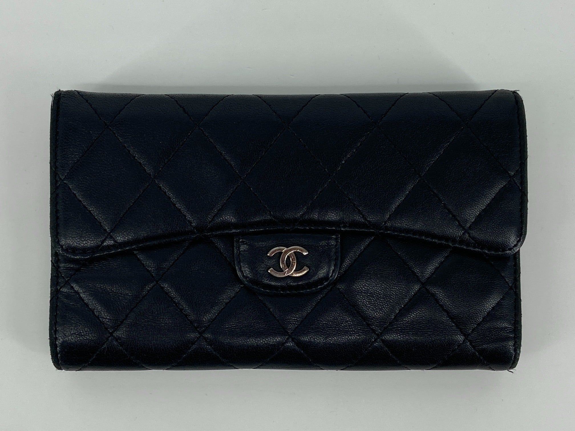 Chanel Timeless / Classic Matelasse Flap Wallet Black Leather