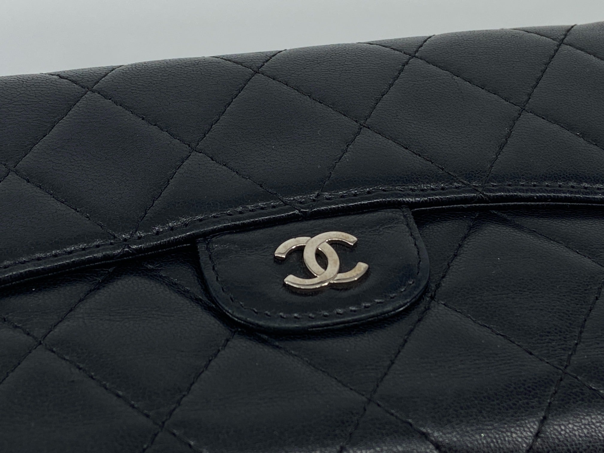 Chanel Timeless / Classic Matelasse Flap Wallet Black Leather