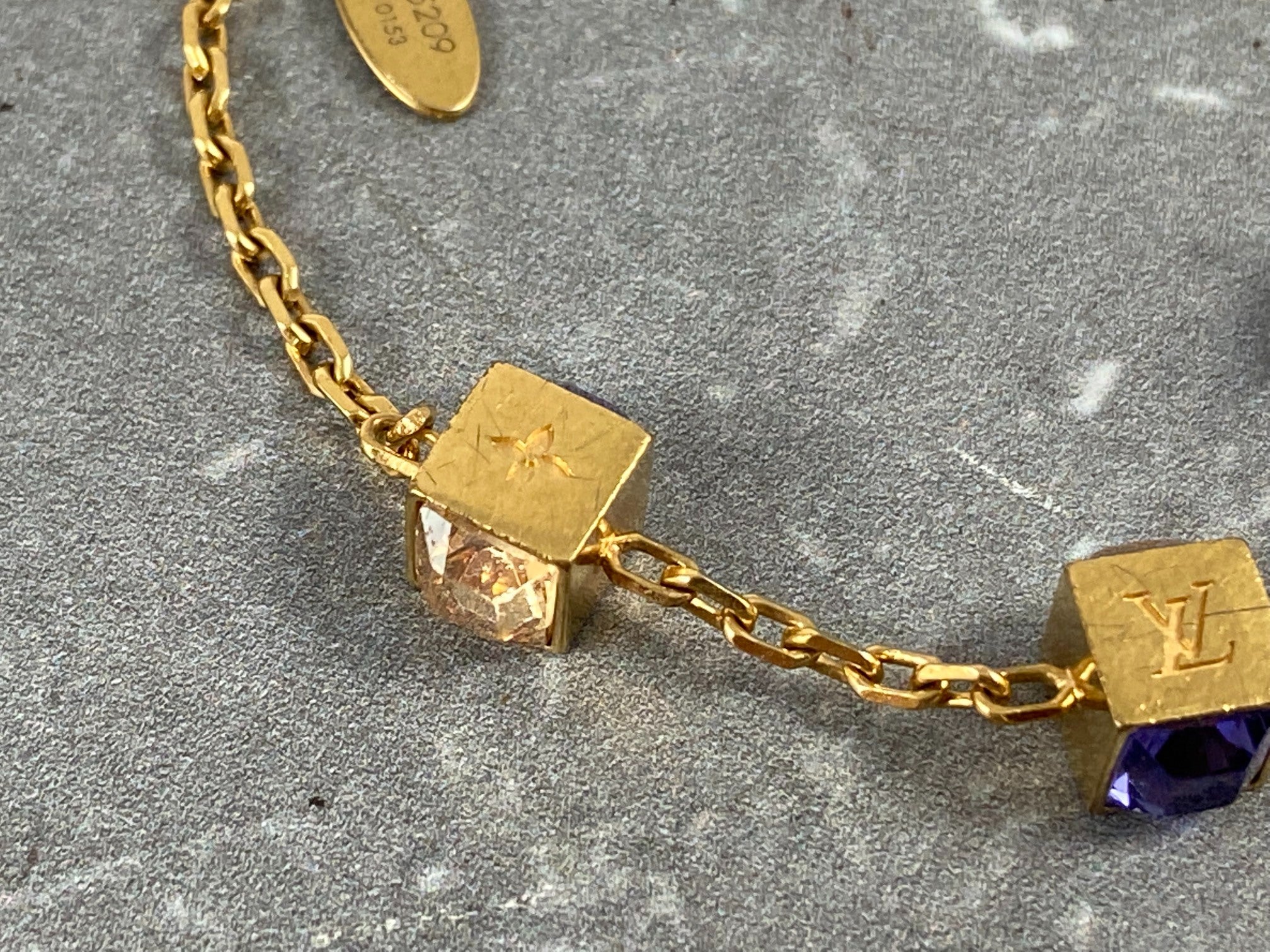 Louis Vuitton Gamble Bracelet Gold-Tone