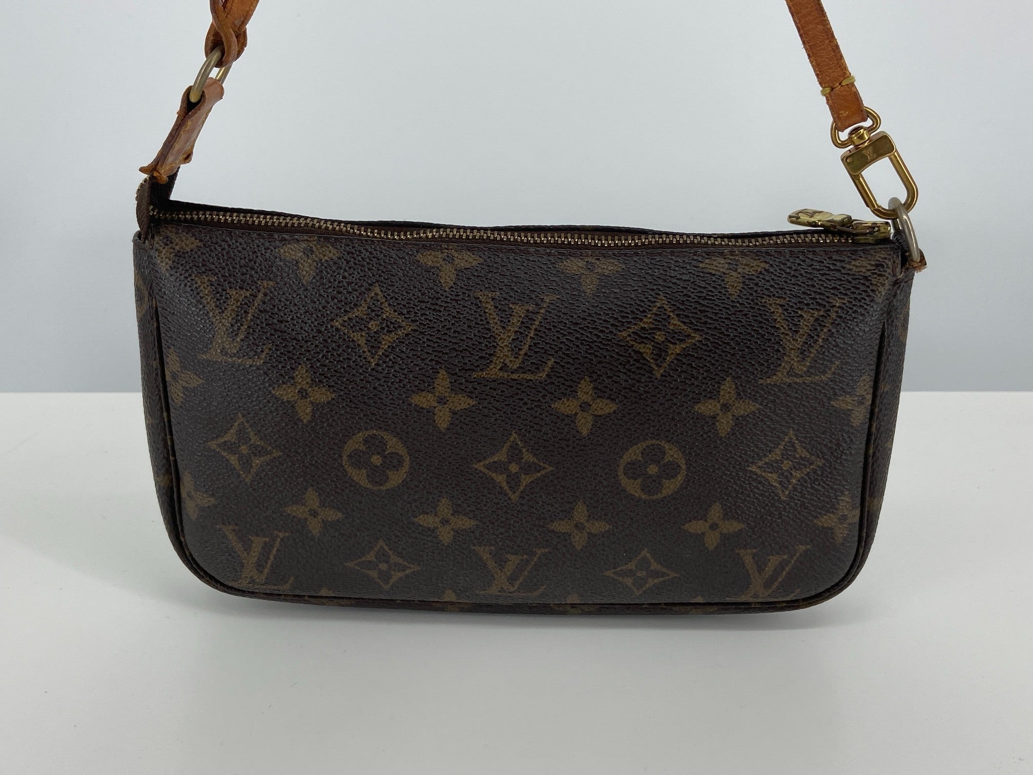 Pochette nm 2024 louis vuitton