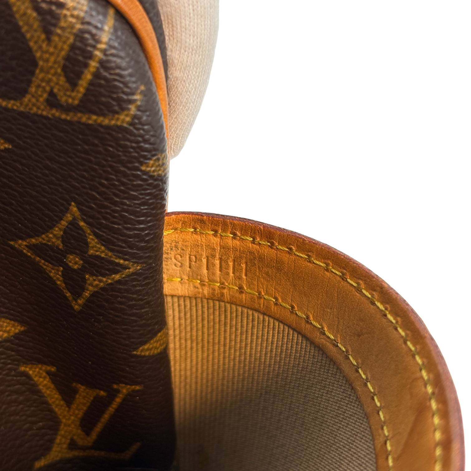 Louis Vuitton Reporter PM Shoulder Bag Monogram Canvas