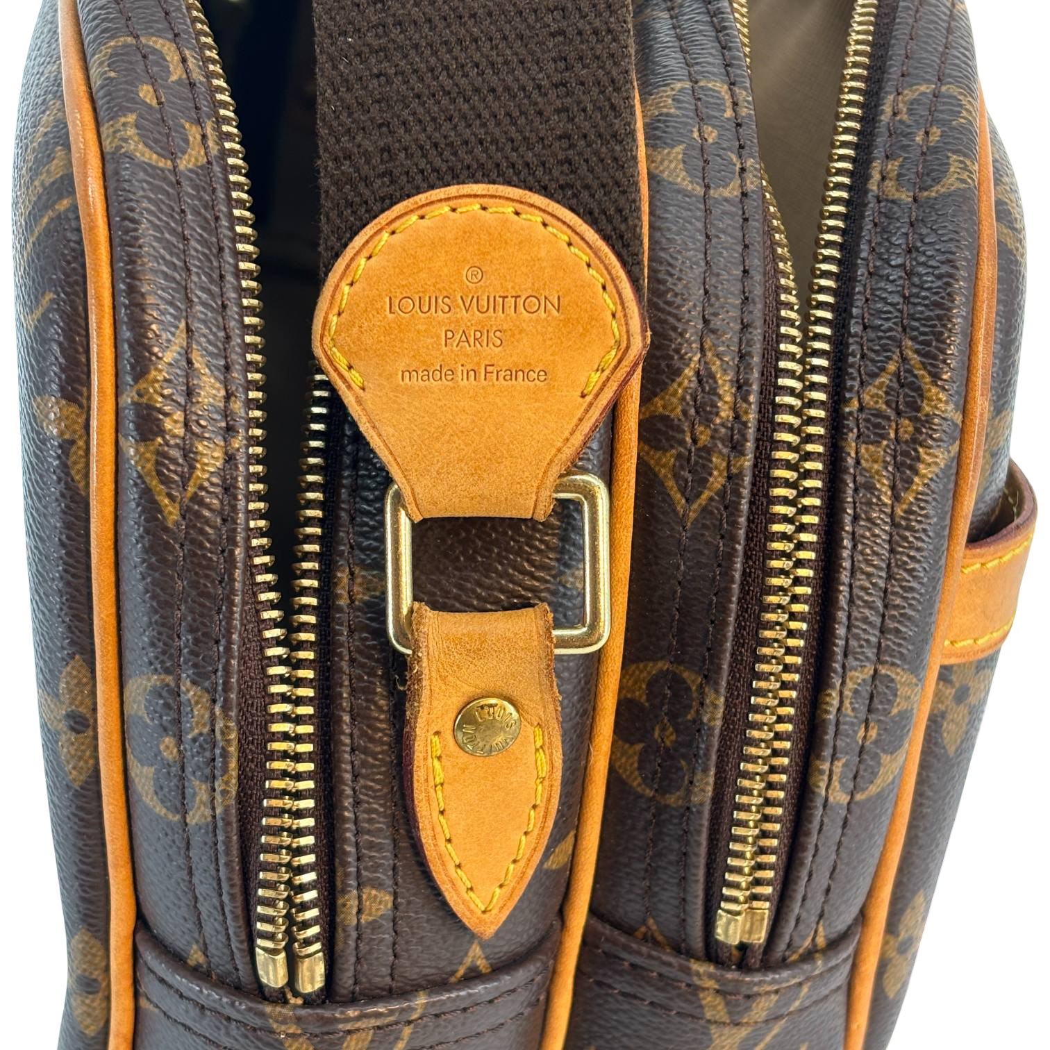 Louis Vuitton Reporter PM Shoulder Bag Monogram Canvas