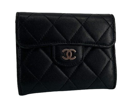 Chanel Timeless / Classic Matelasse Flap Compact Wallet Black Leather