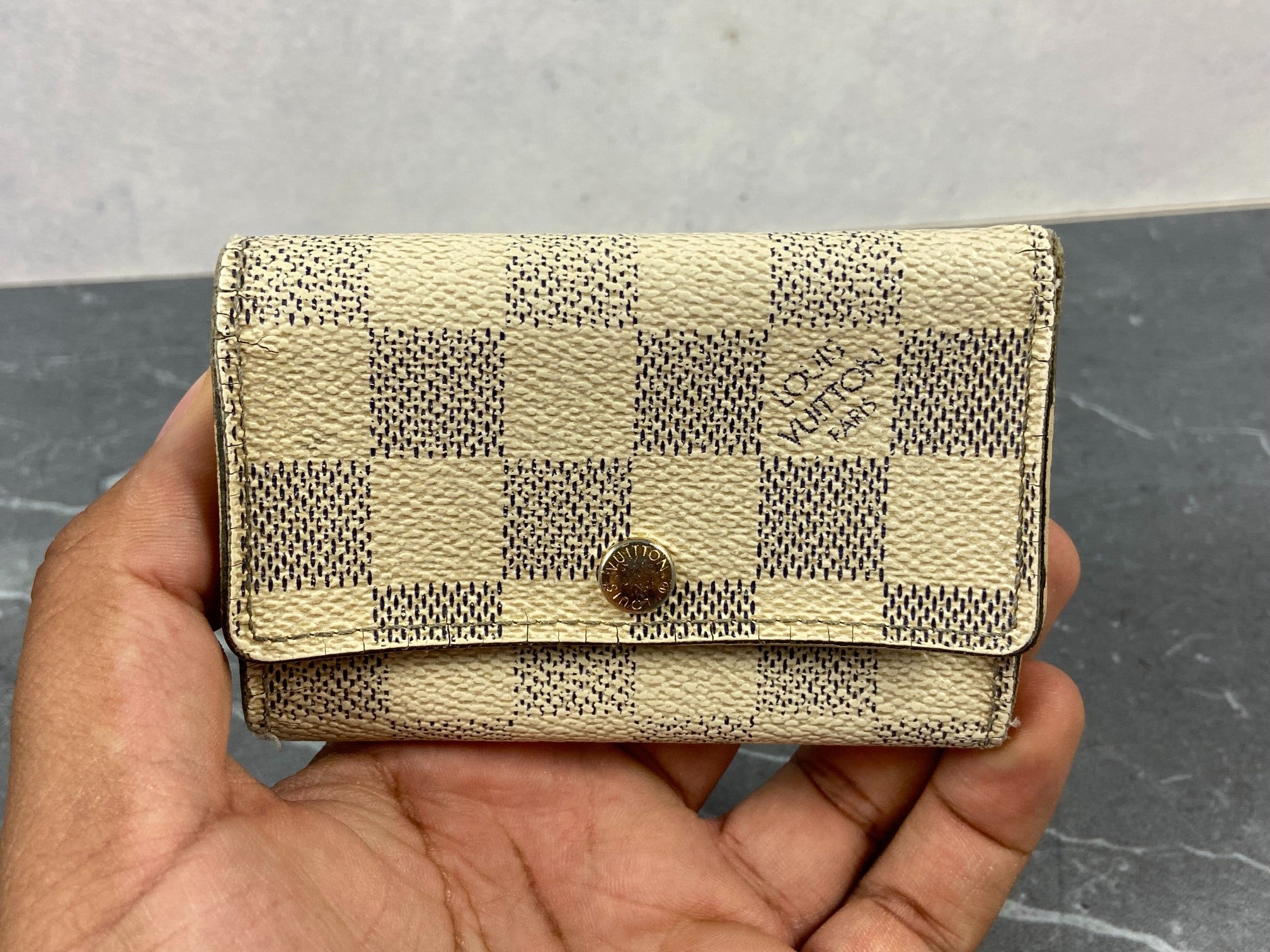 Louis Vuitton 6 Key Holder Damier Azur Canvas