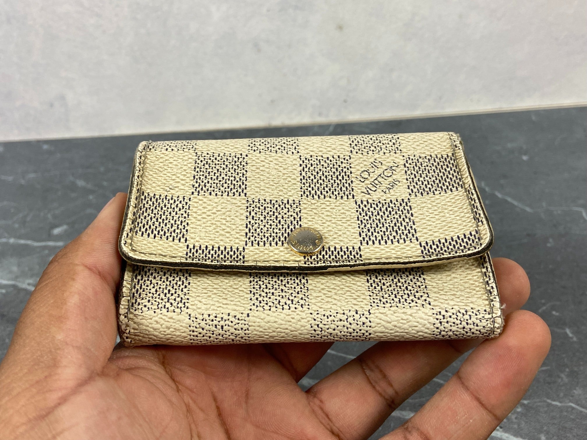 Louis Vuitton 6 Key Holder Damier Azur Canvas