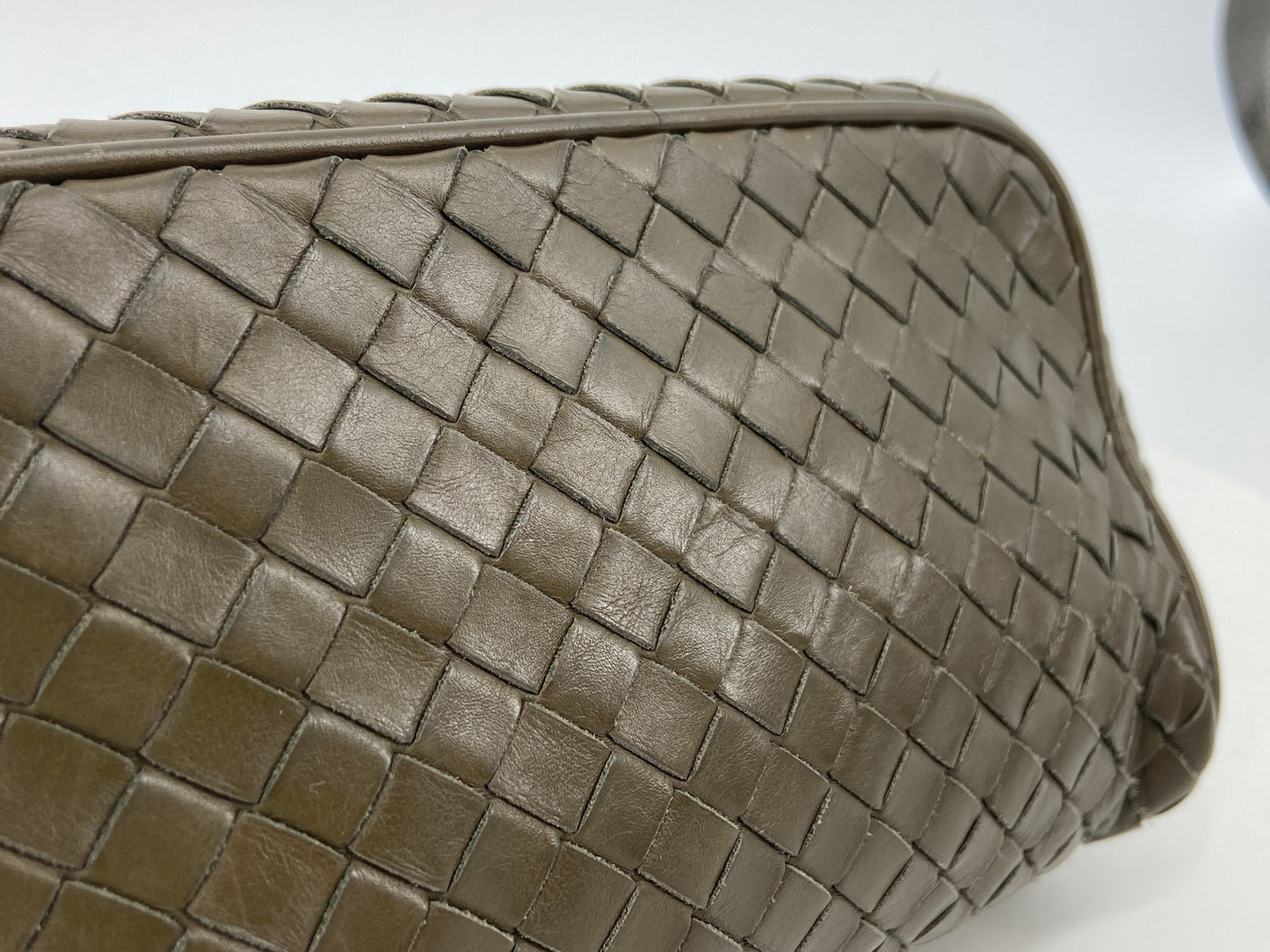 Bottega Veneta Clutch Khaki Intrecciato Leather