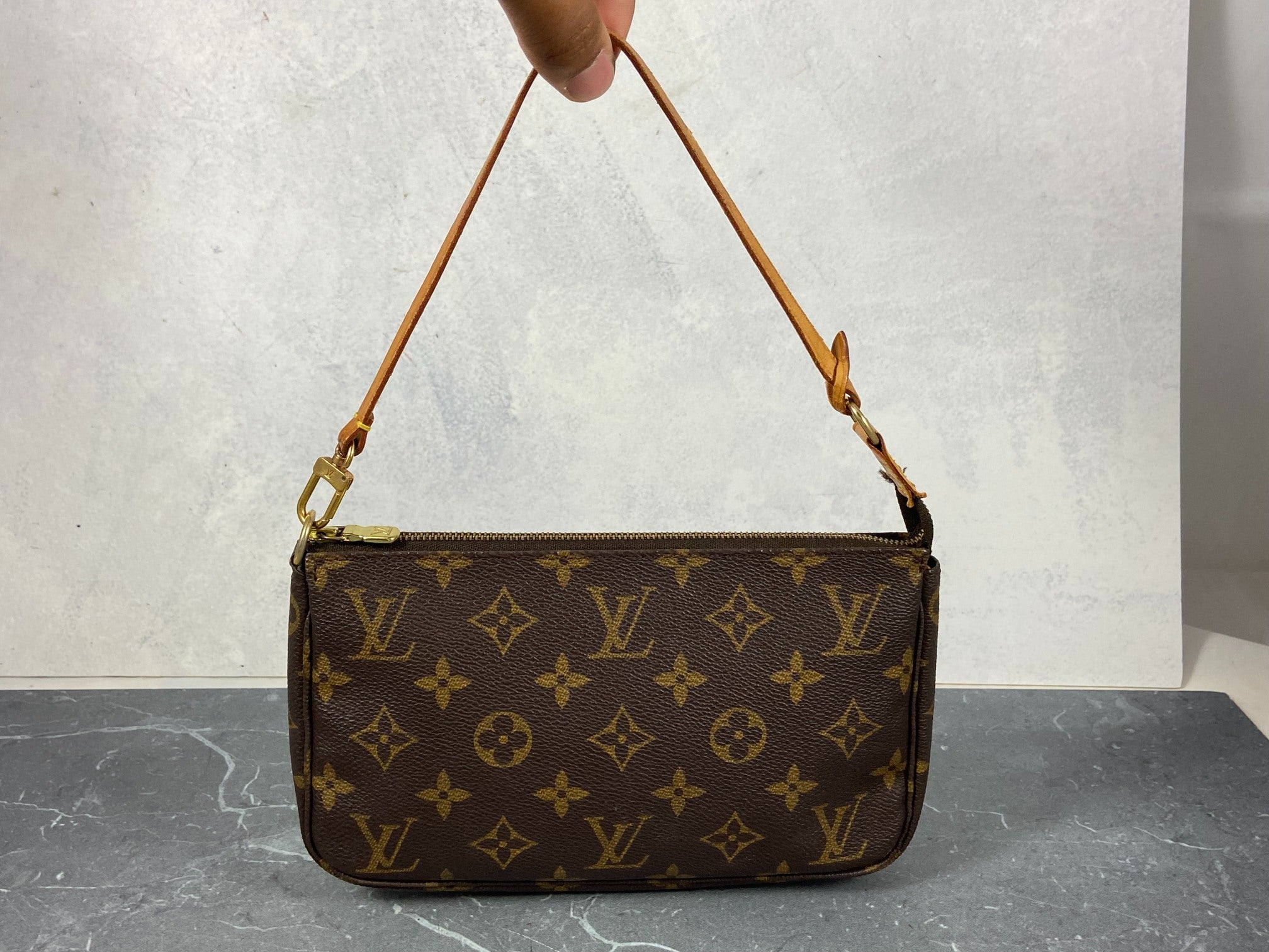 Louis Vuitton Pochette Accessoires Monogram Canvas