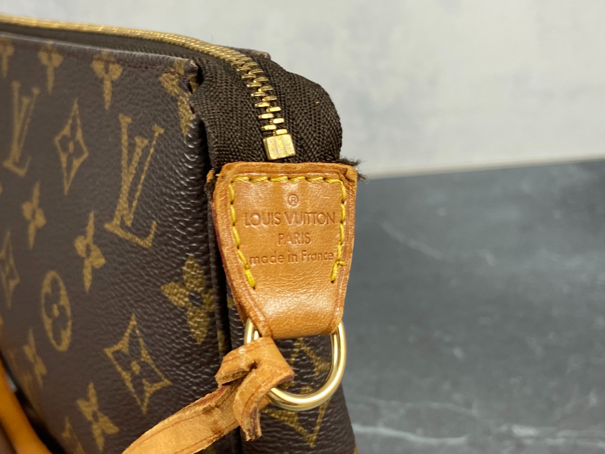 Louis Vuitton Pochette Accessoires Monogram Canvas