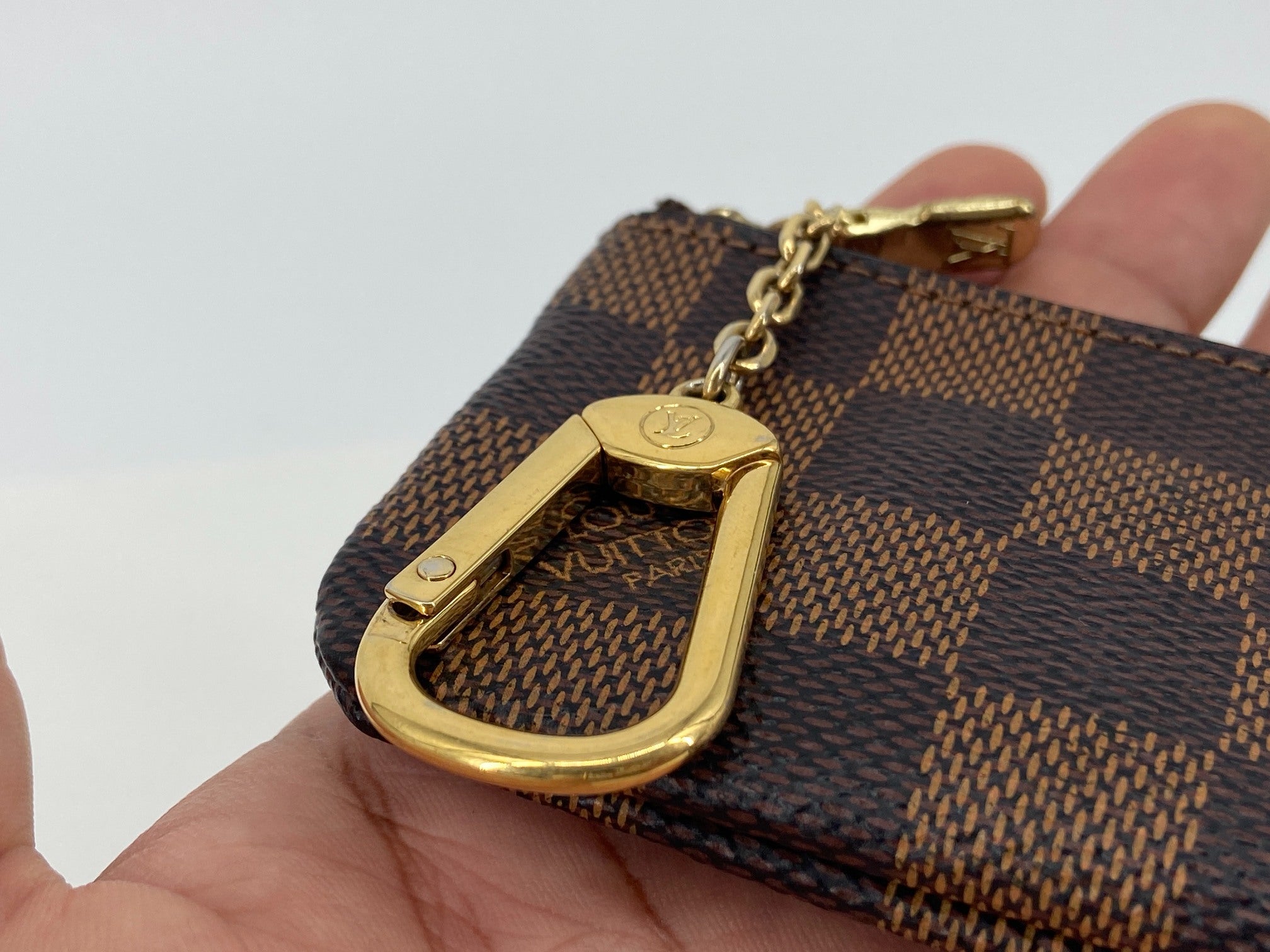 Louis Vuitton Pochette Cles Key Pouch Damier Ebene Canvas