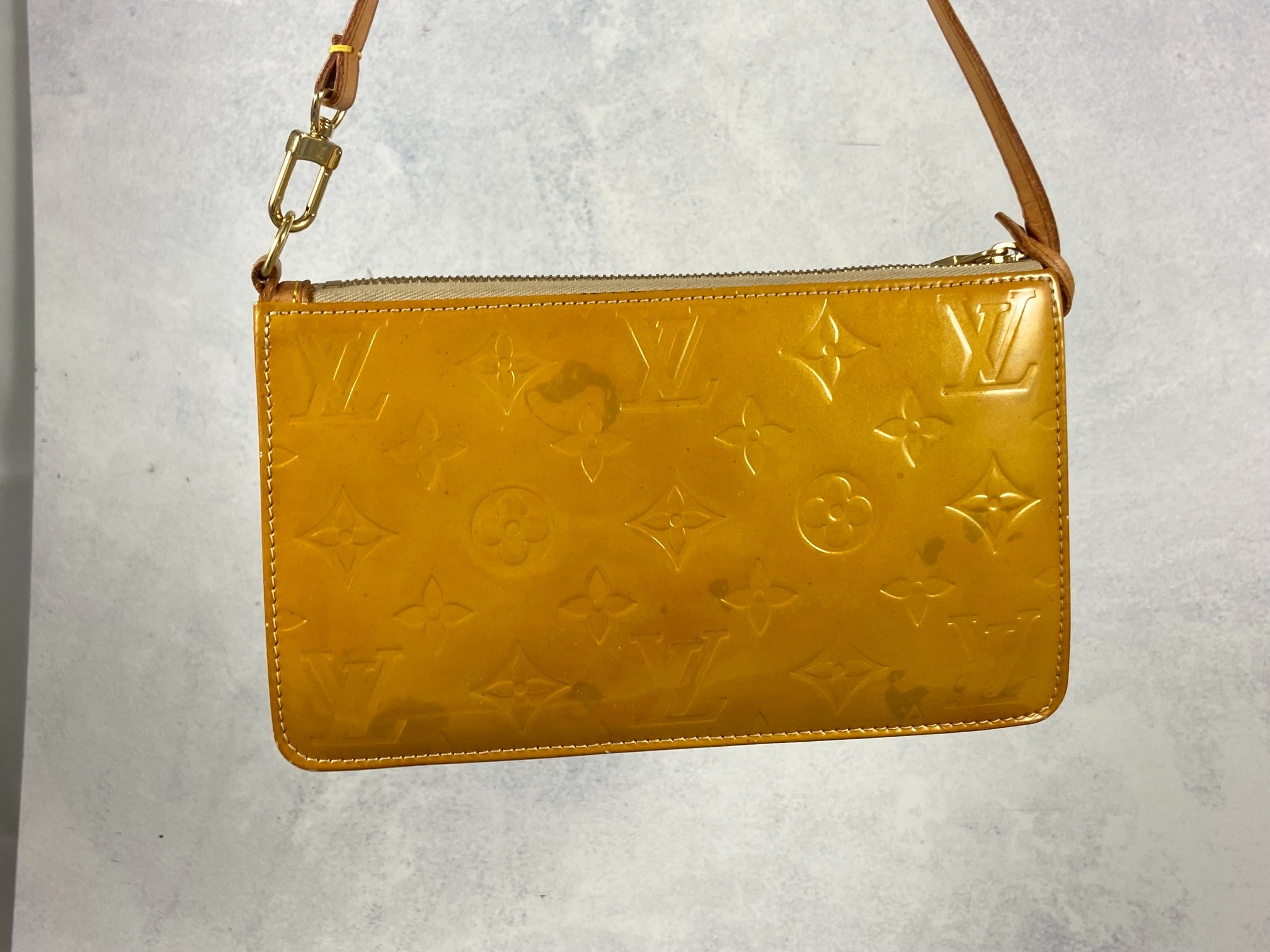 Louis Vuitton Pochette Lexington Yellow Vernis Monogram Leather