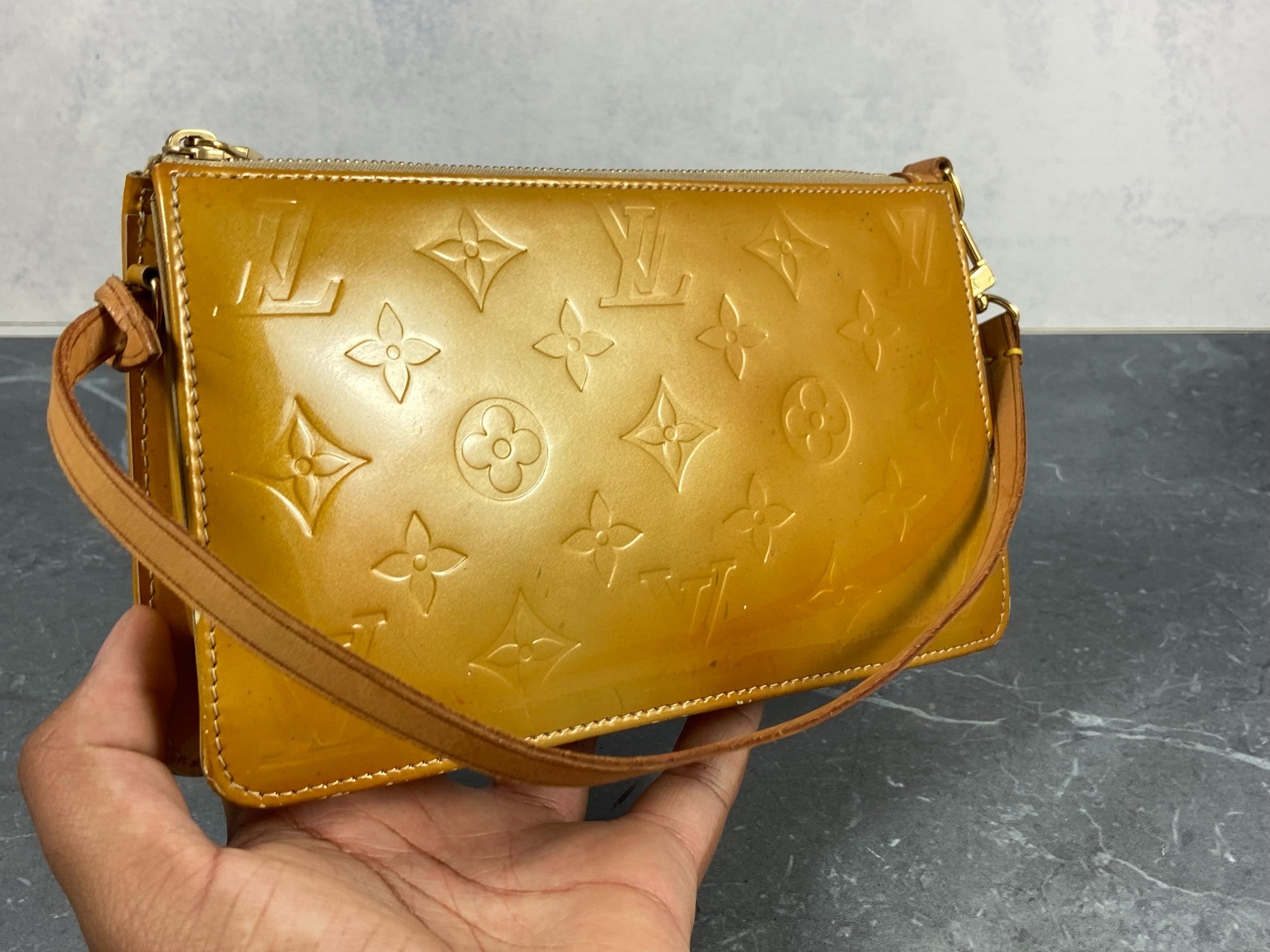 Louis Vuitton Pochette Lexington Yellow Vernis Monogram Leather