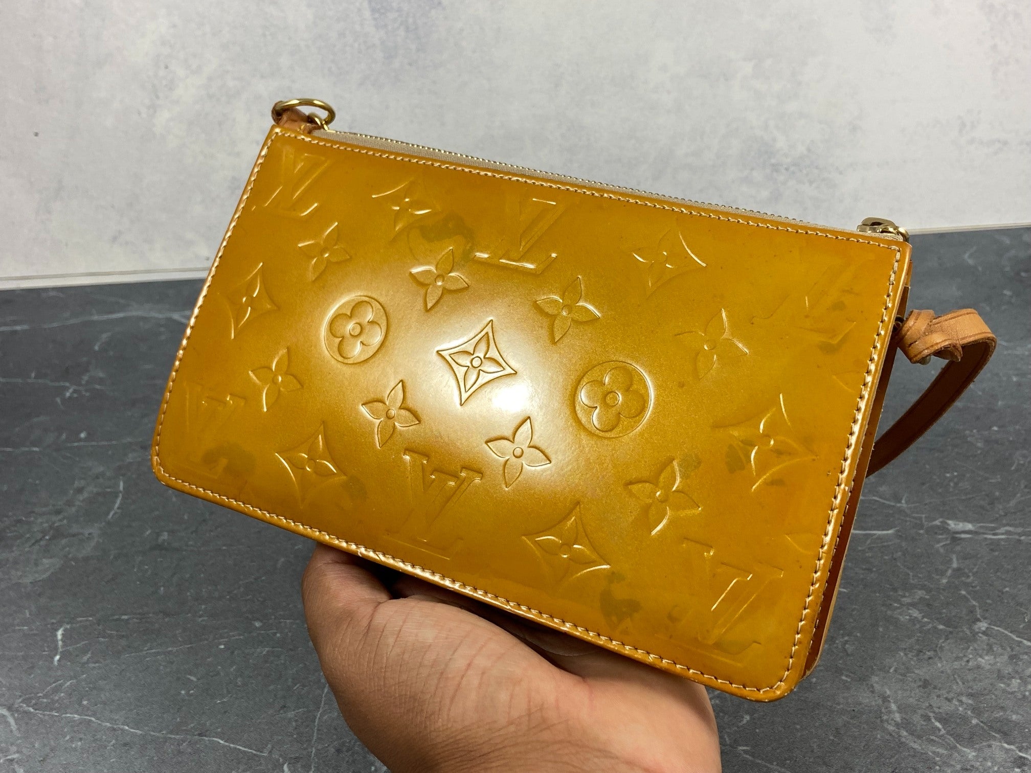 Louis Vuitton Pochette Lexington Yellow Vernis Monogram Leather