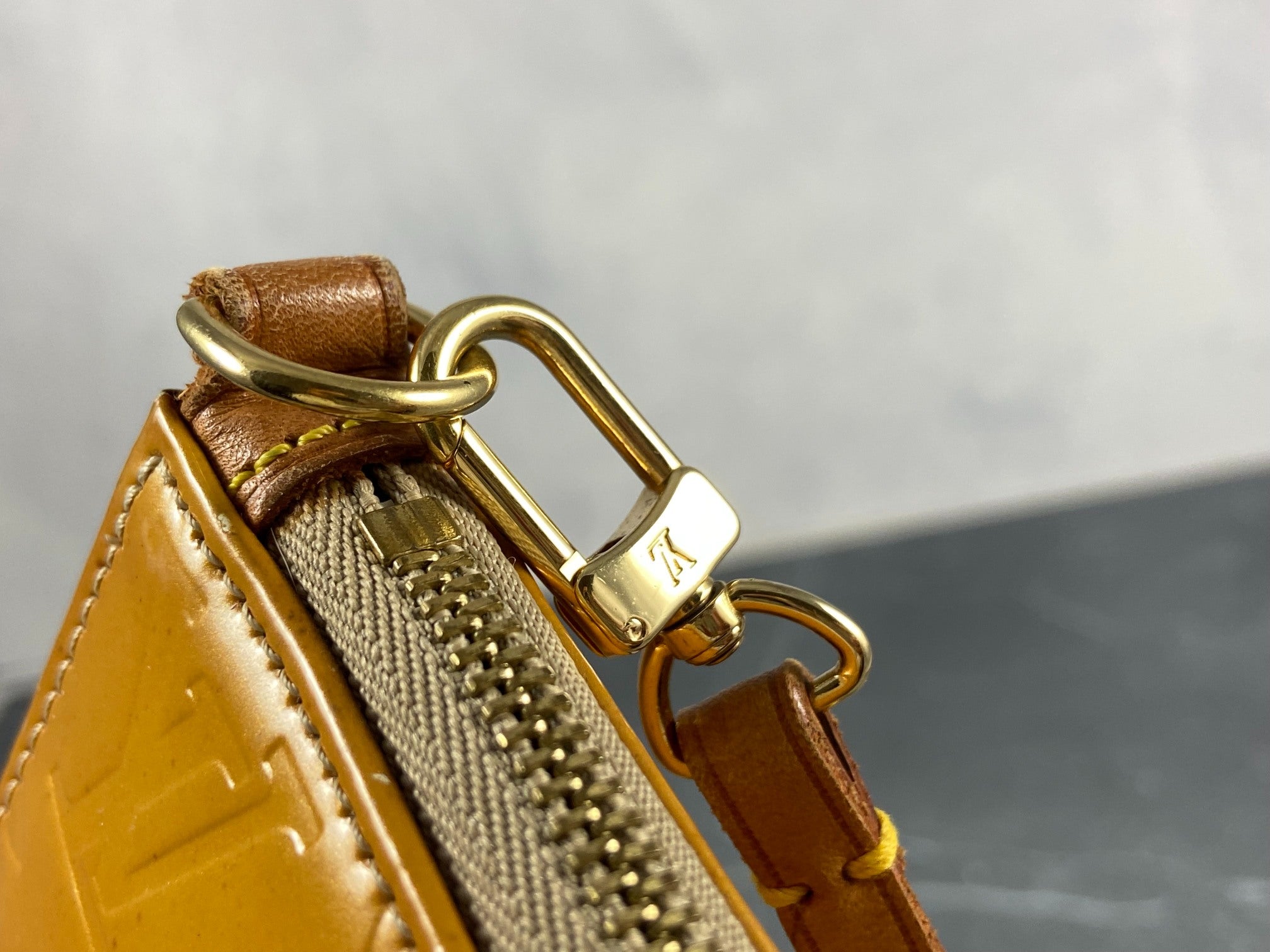 Louis Vuitton Pochette Lexington Yellow Vernis Monogram Leather